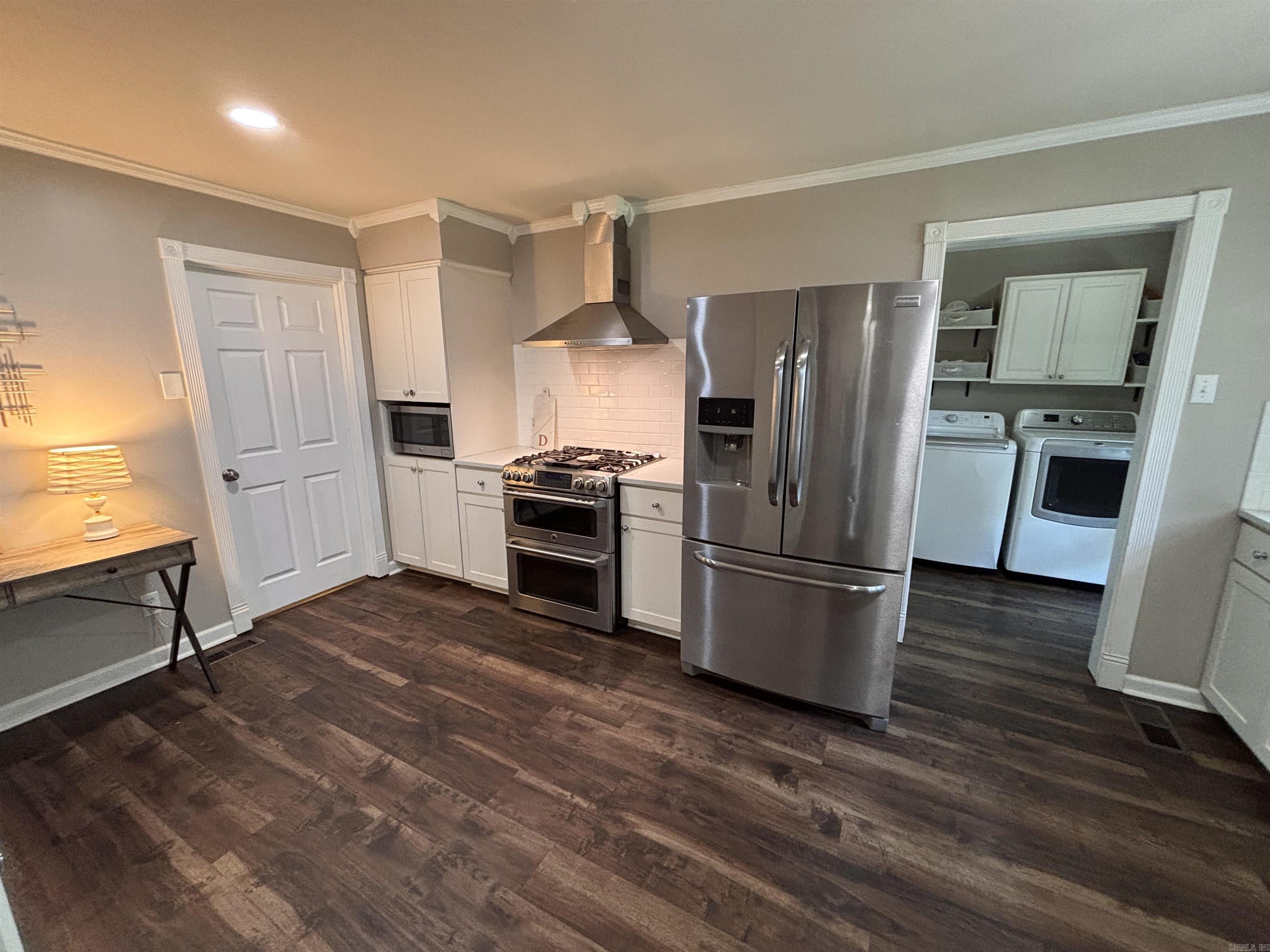 BROOKFIELD - Residential