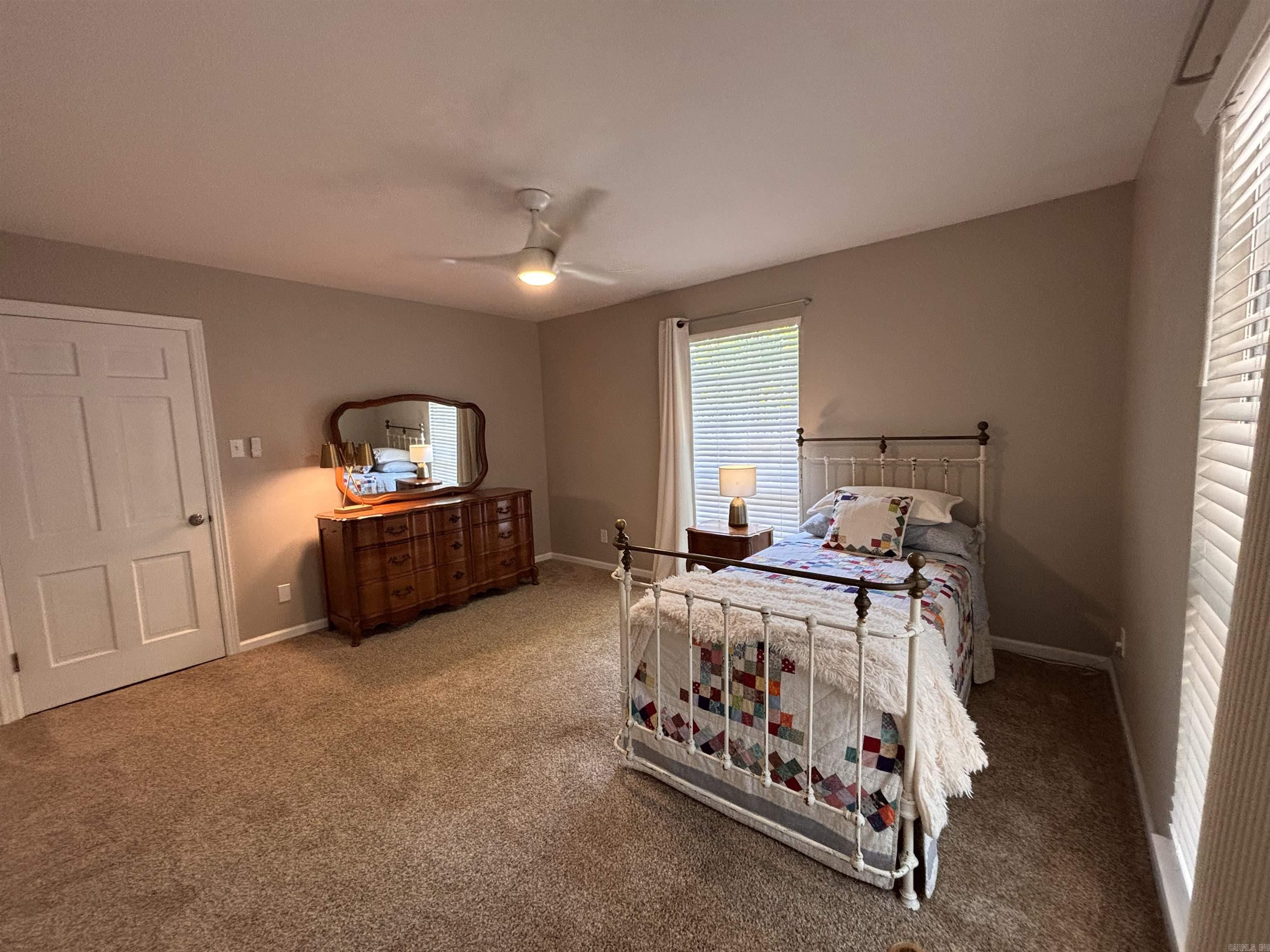 BROOKFIELD - Residential