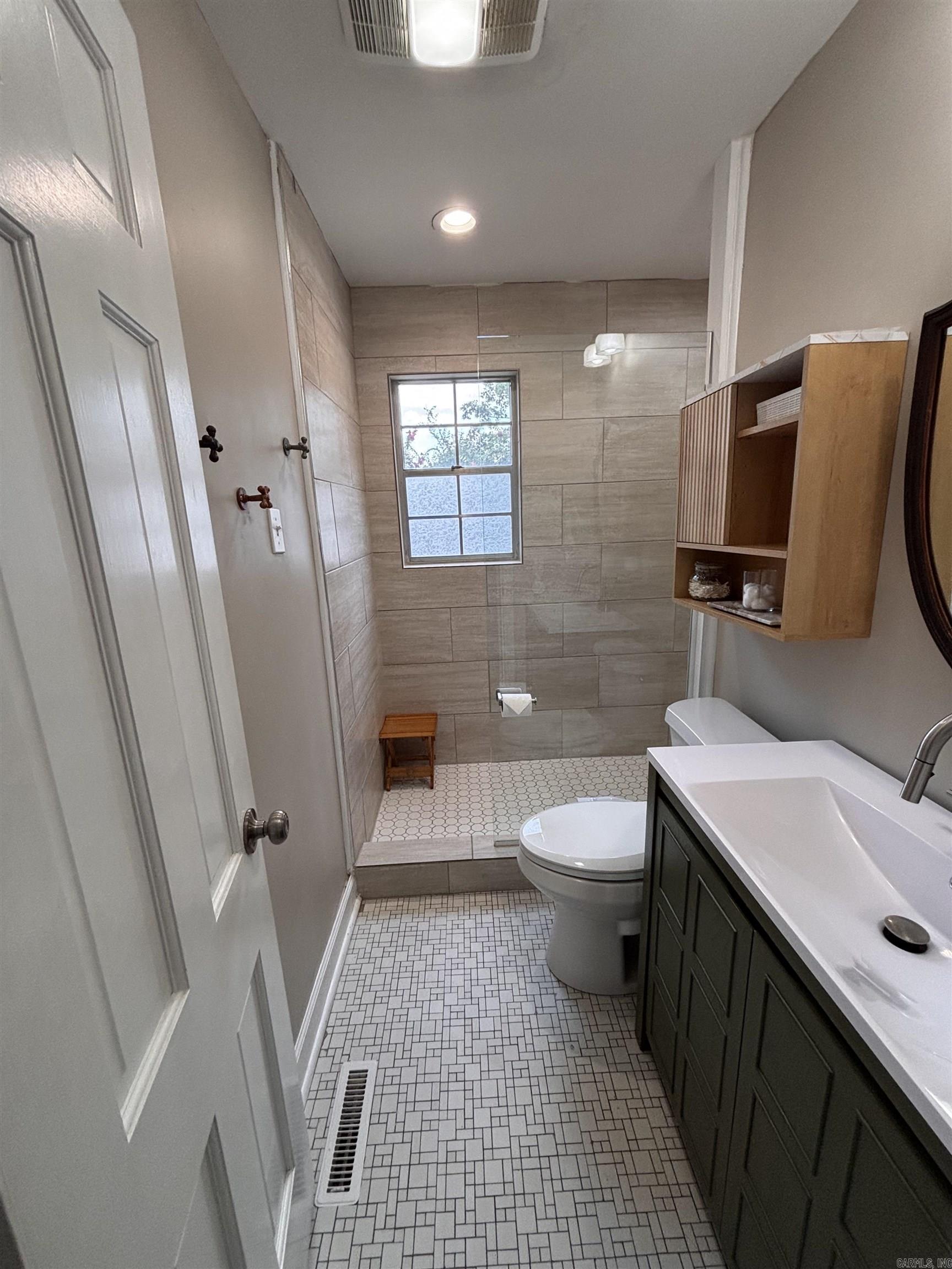 BROOKFIELD - Residential