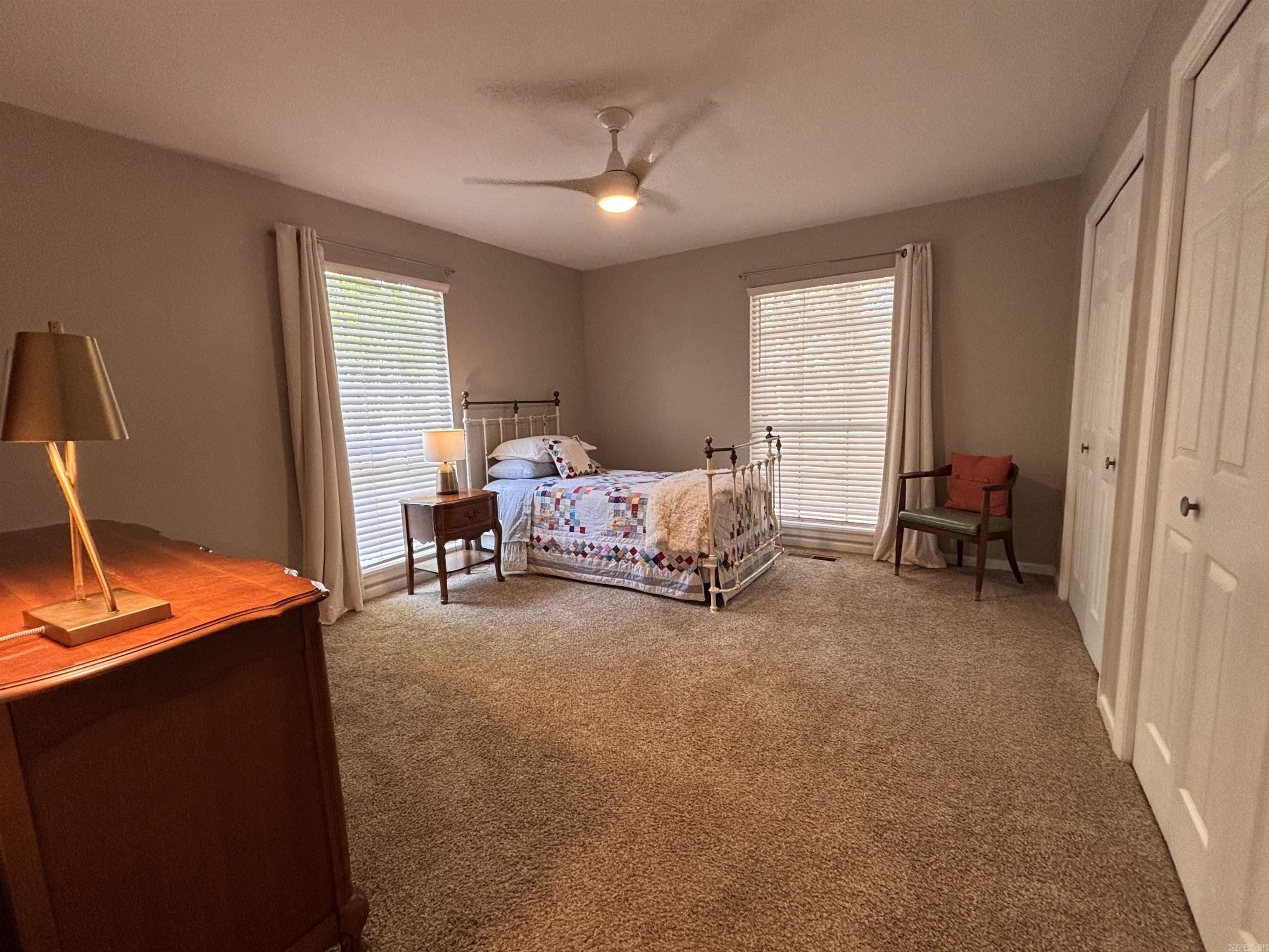 BROOKFIELD - Residential