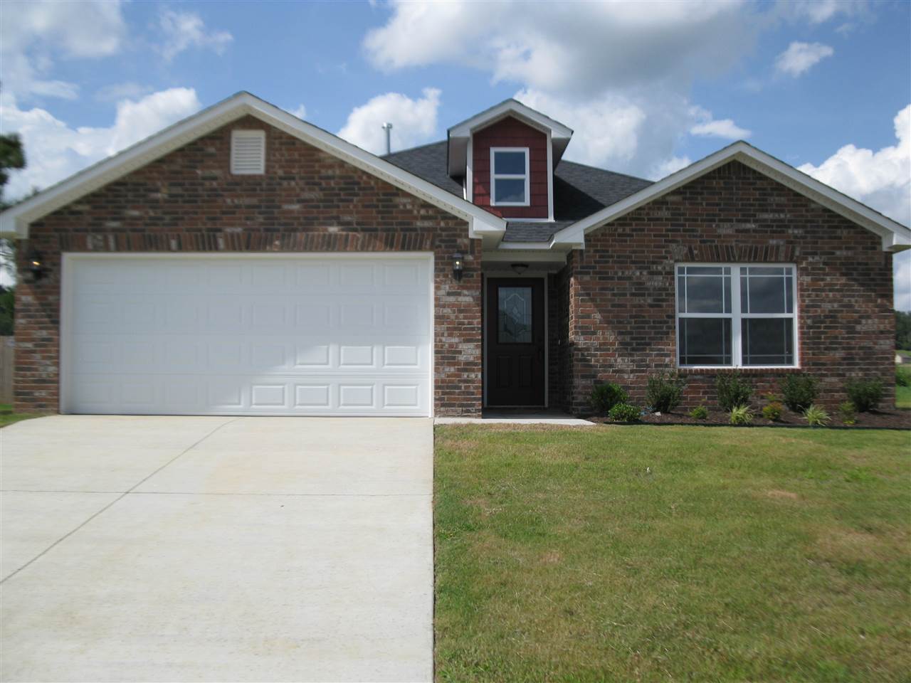 PARKWAY MEADOWS - Residential