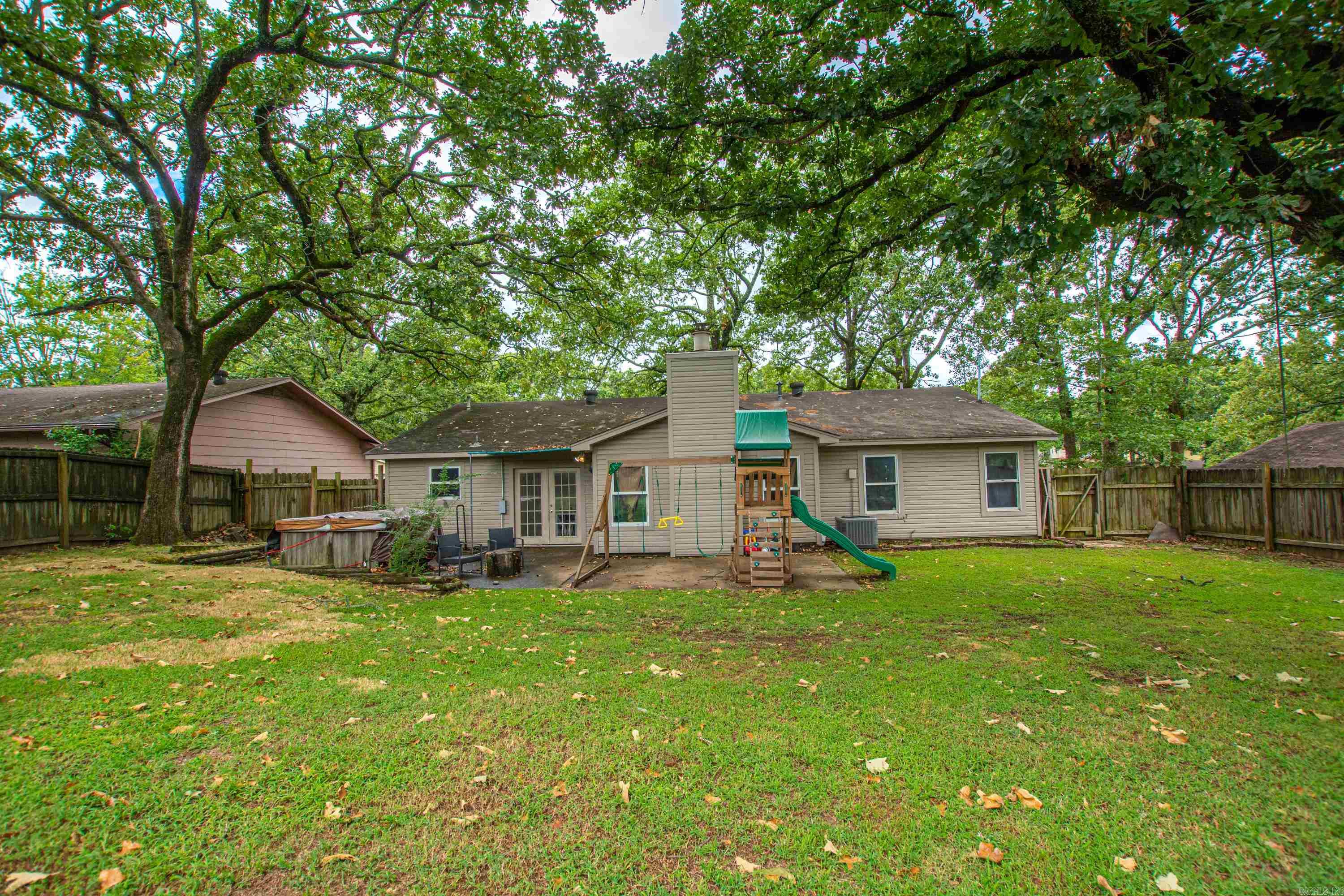 INDIAN HILLS - Residential