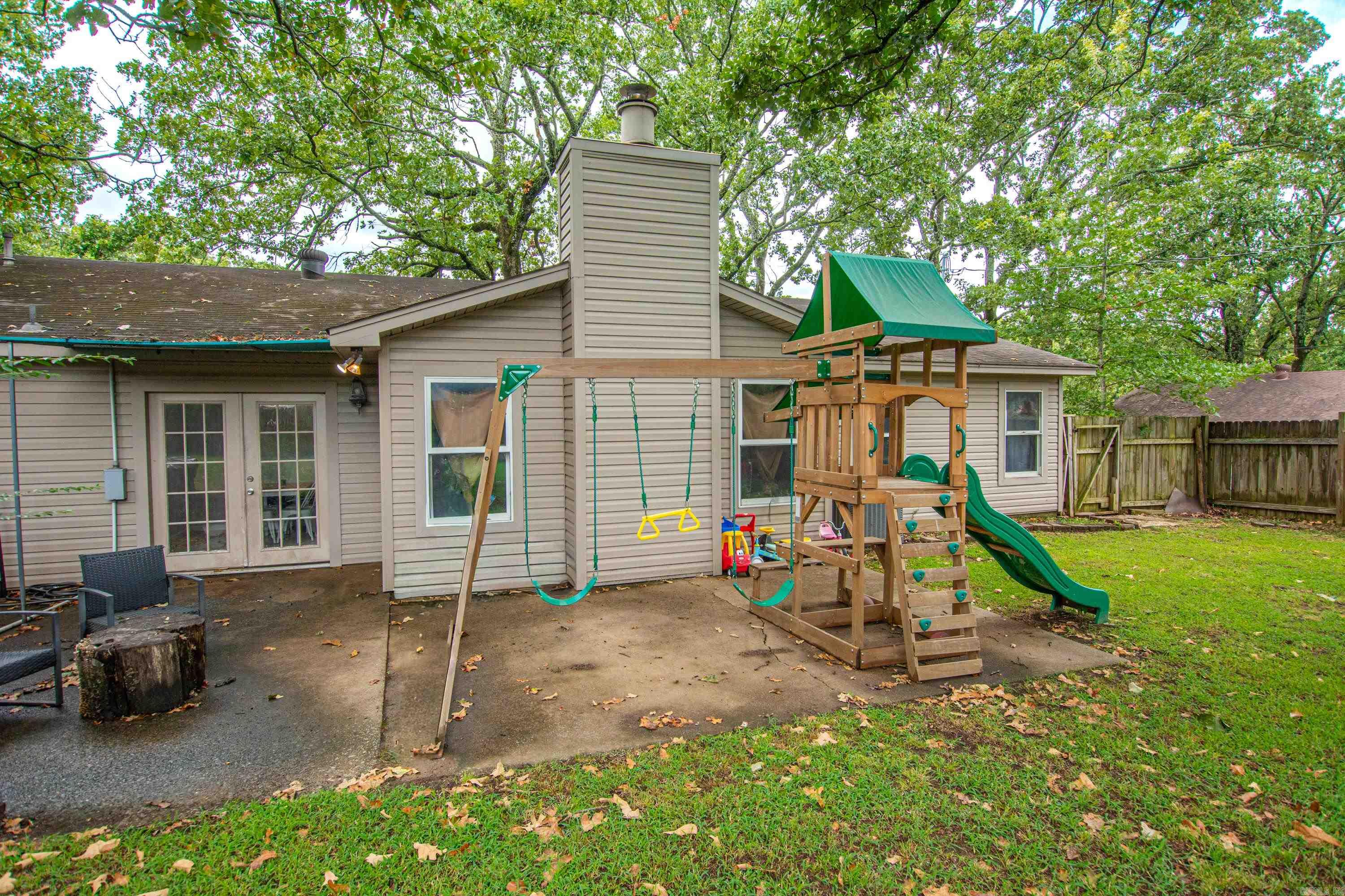 INDIAN HILLS - Residential