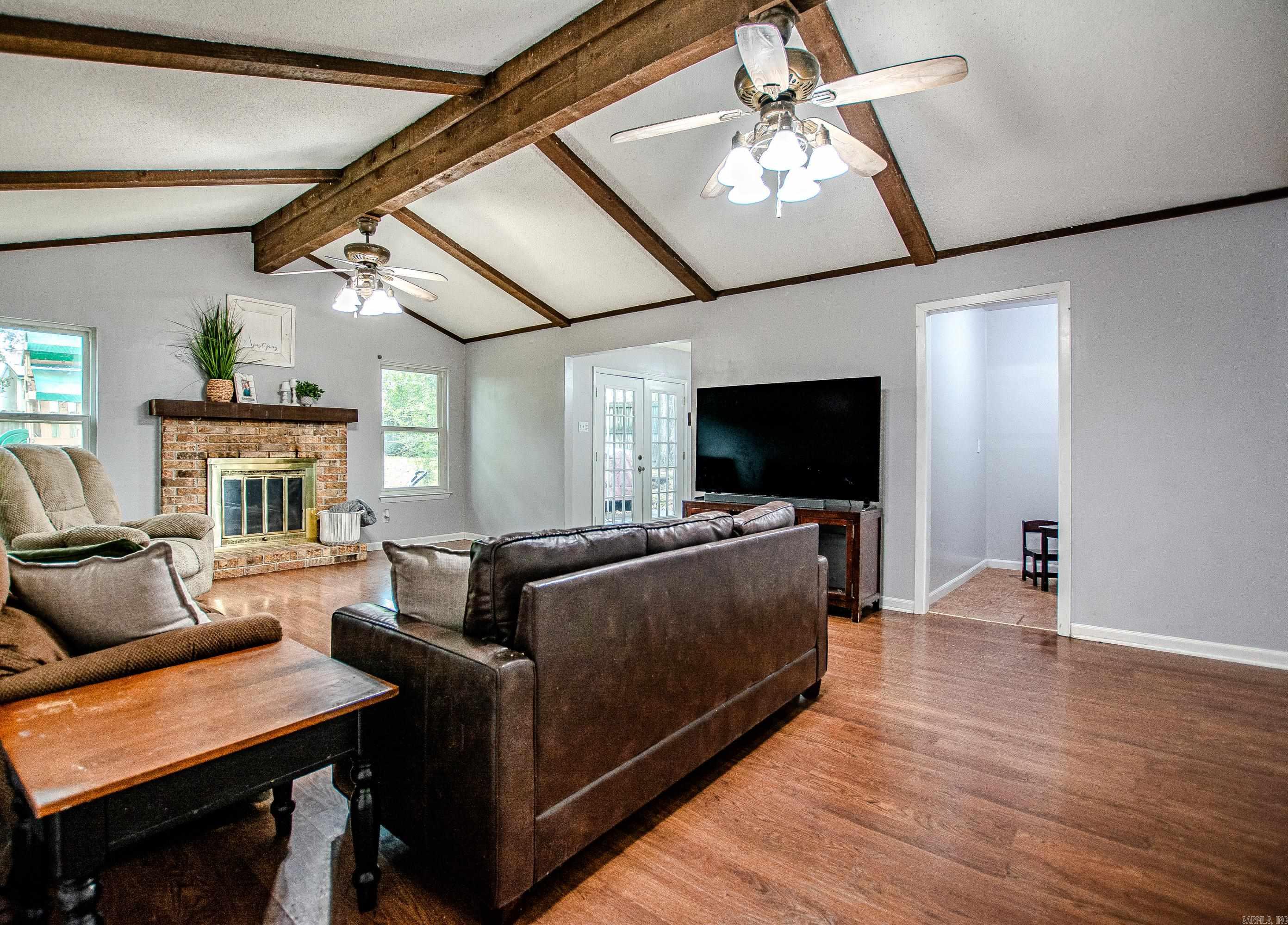 INDIAN HILLS - Residential