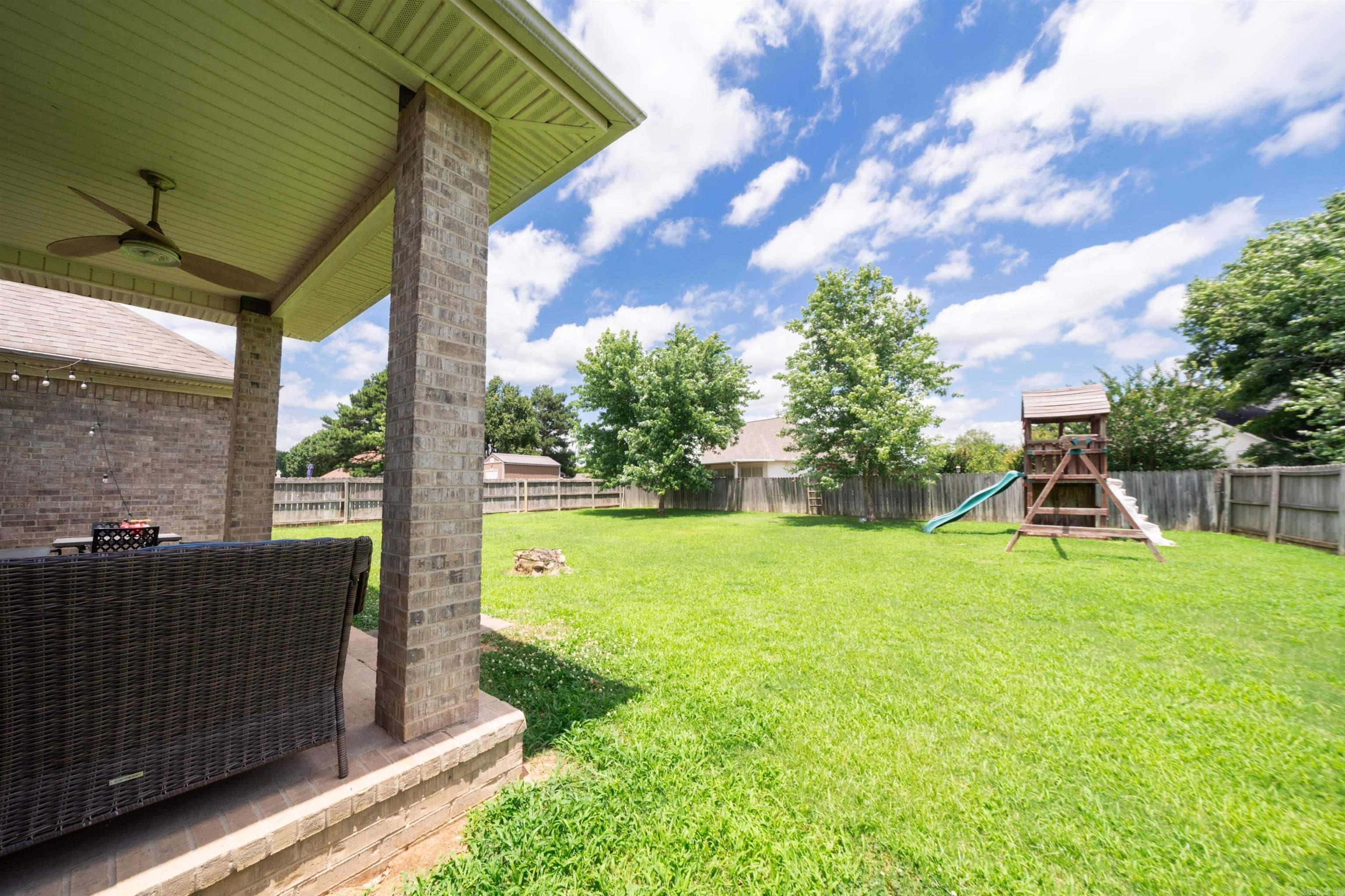 CRESTWOOD ESTATES - Residential
