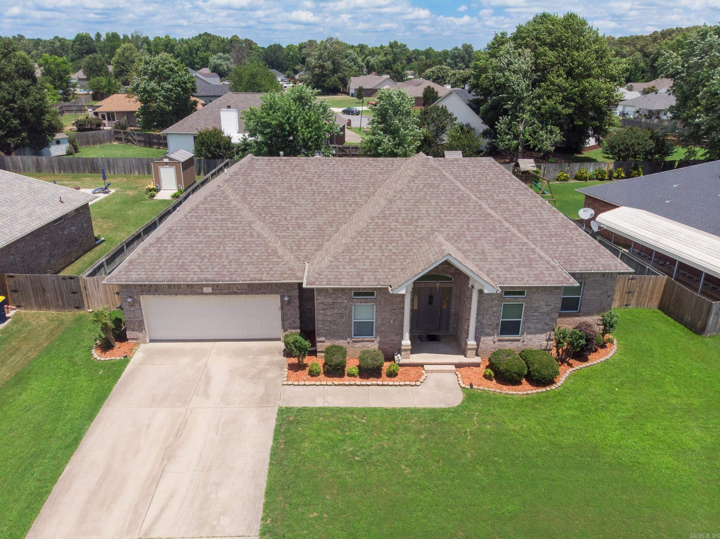 CRESTWOOD ESTATES - Residential