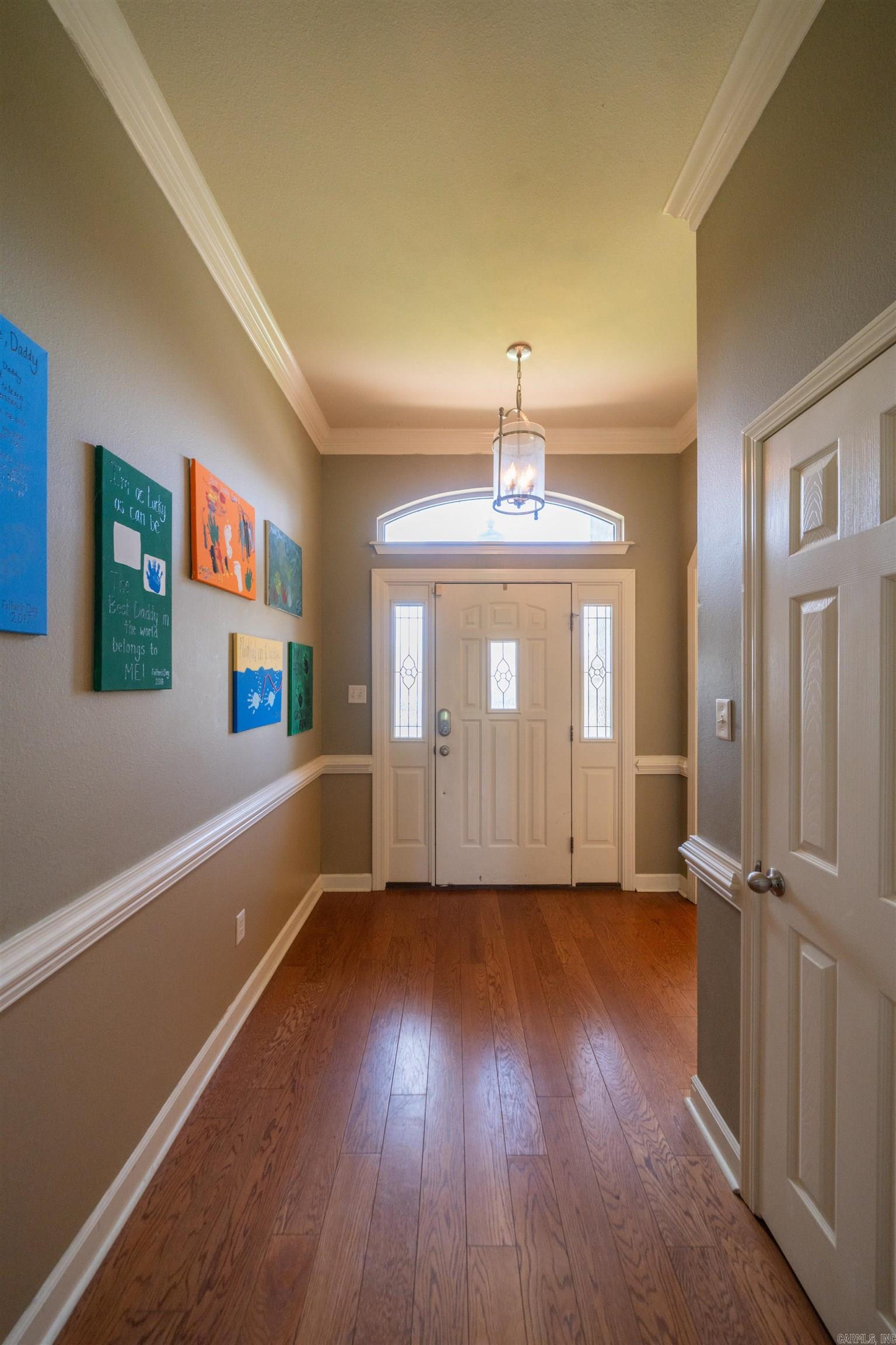CRESTWOOD ESTATES - Residential