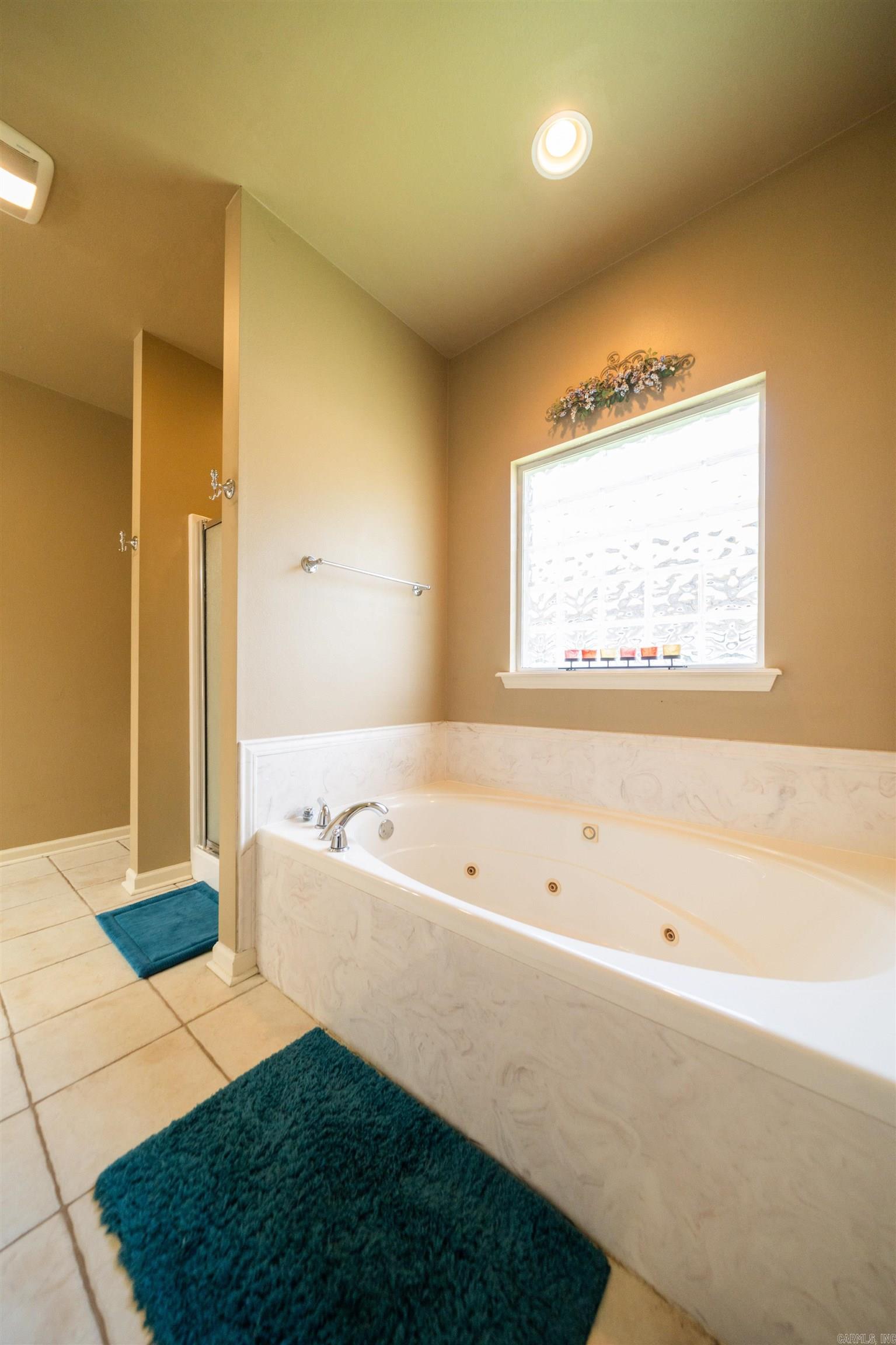 CRESTWOOD ESTATES - Residential