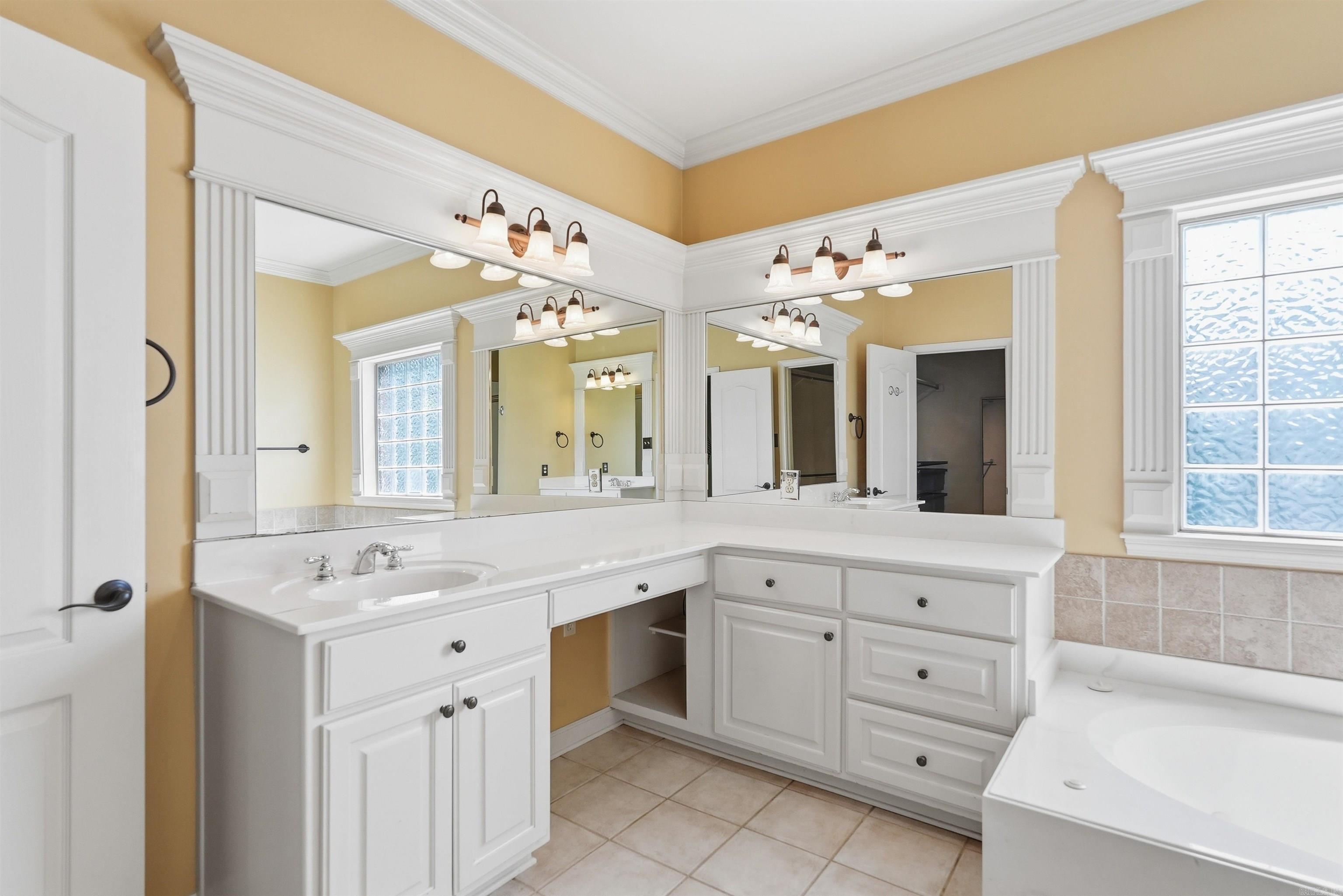 CHENAL VALLEY BAYONNE PLACE - Residential