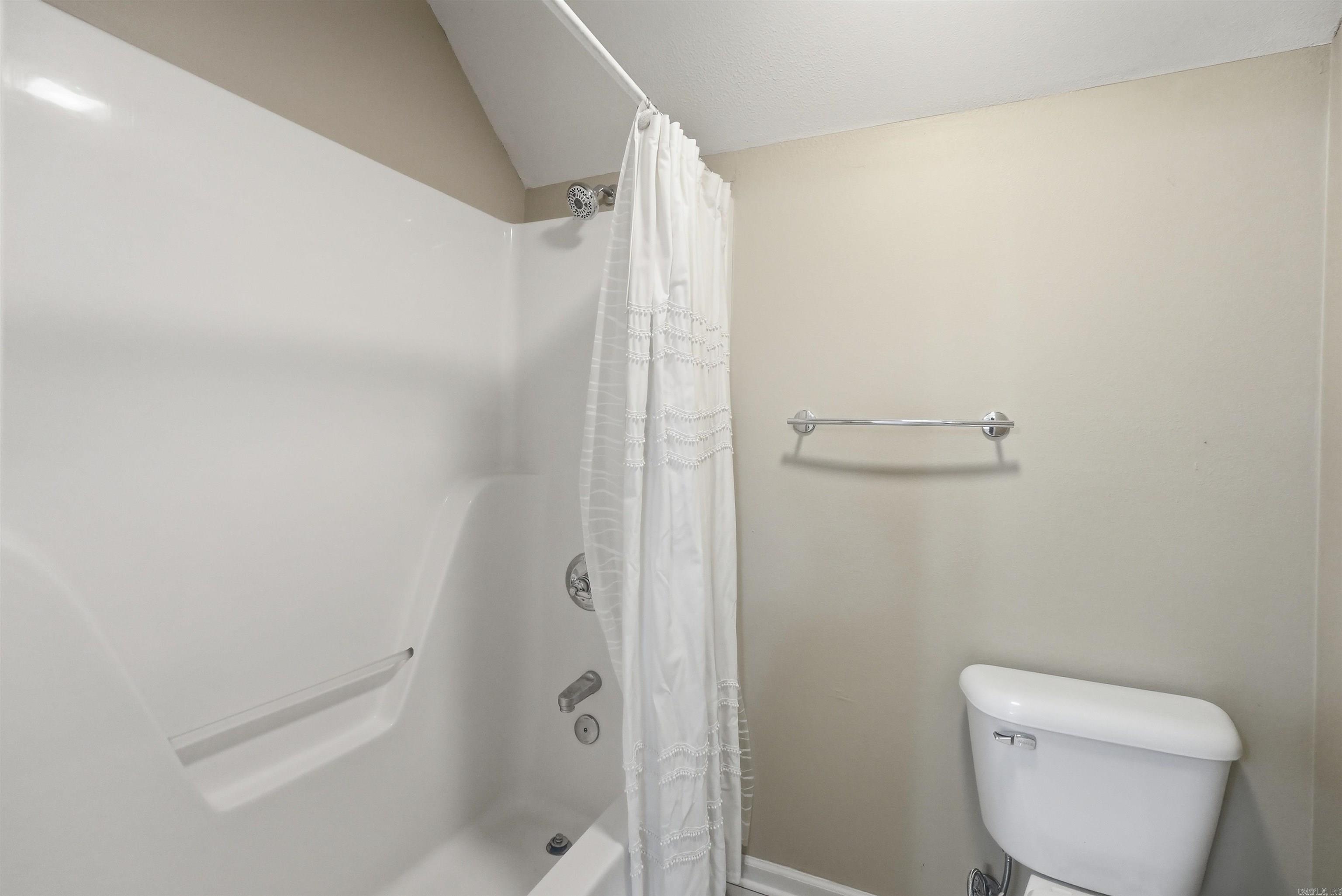 CHENAL VALLEY BAYONNE PLACE - Residential