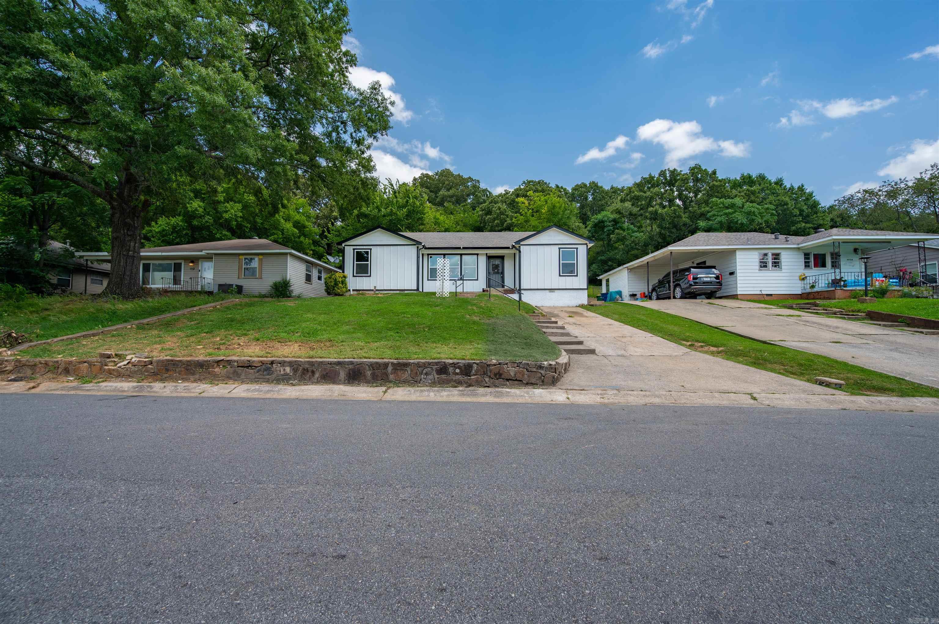 Hillside - Residential