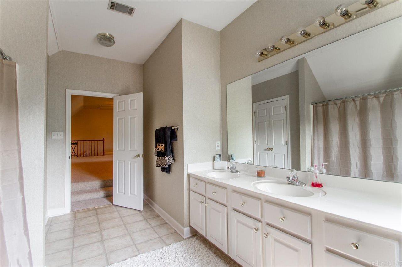 FAIRWAY VILLAGE ADDN - Residential
