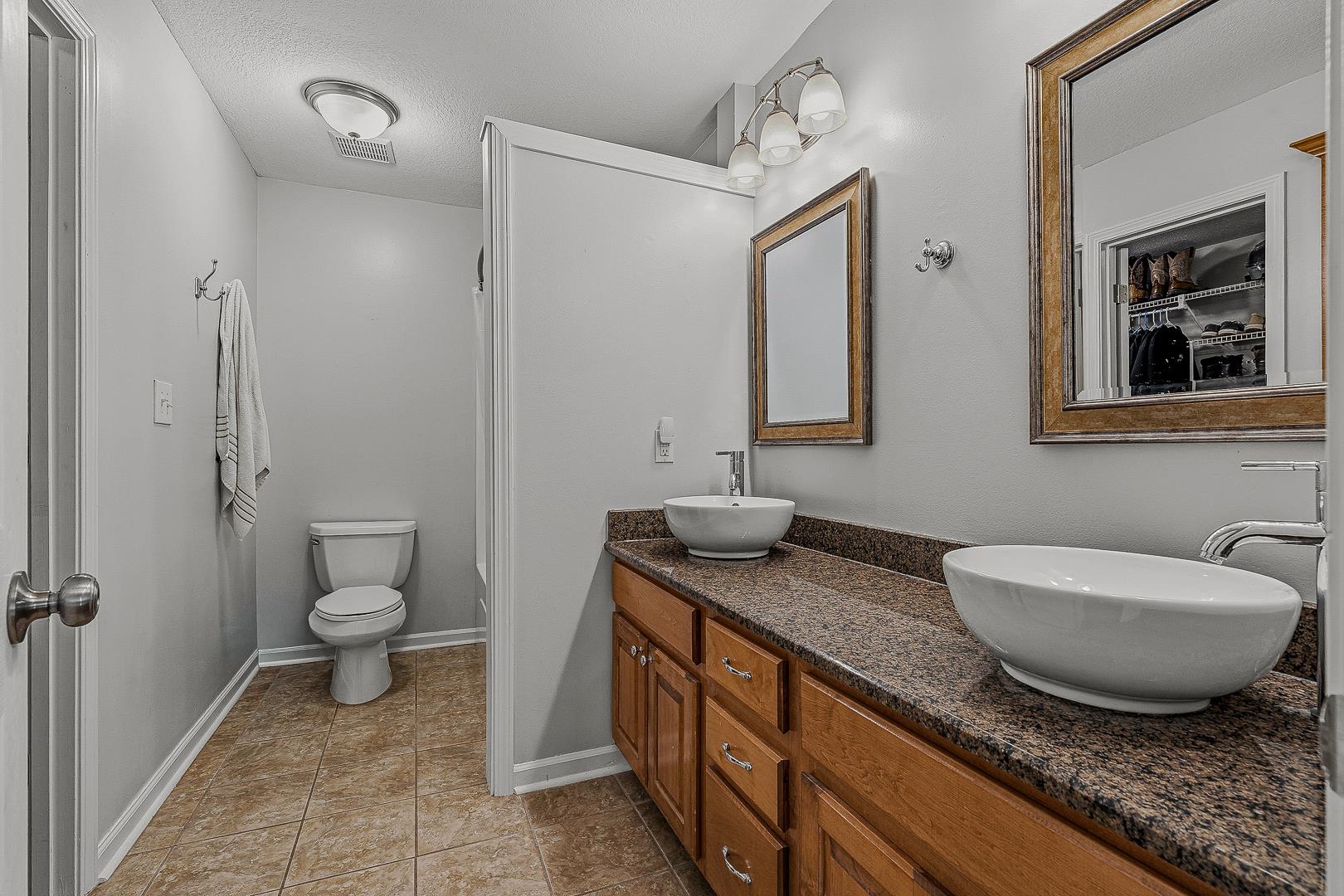 WINDING RIDGE - Residential