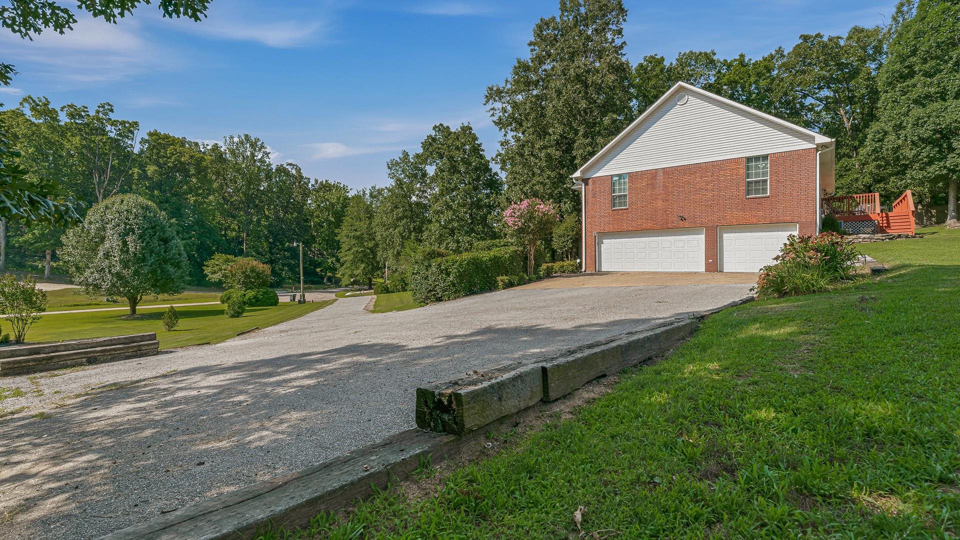 WINDING RIDGE - Residential