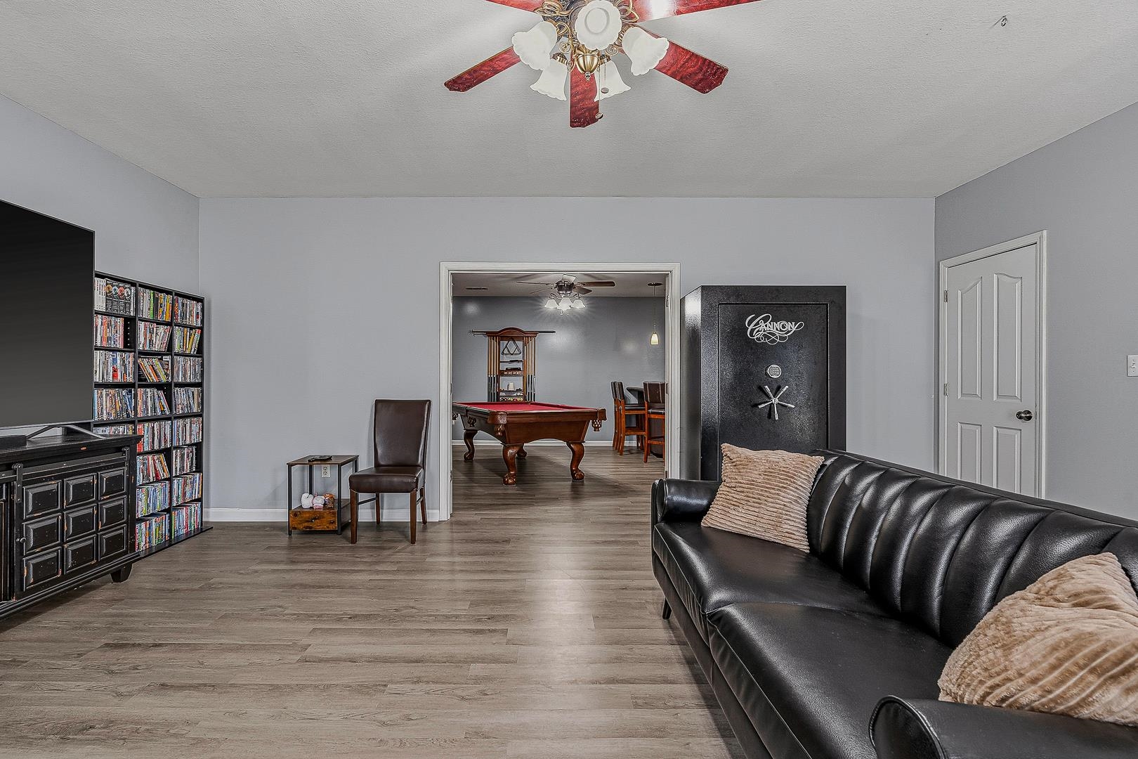 WINDING RIDGE - Residential