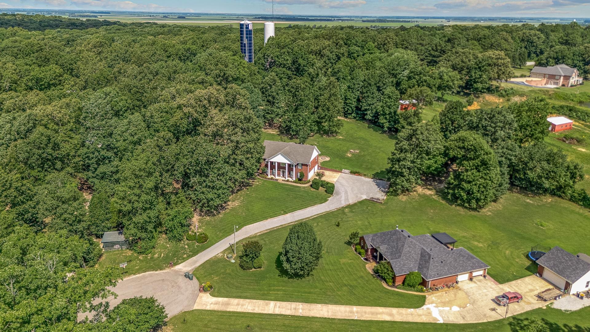 WINDING RIDGE - Residential