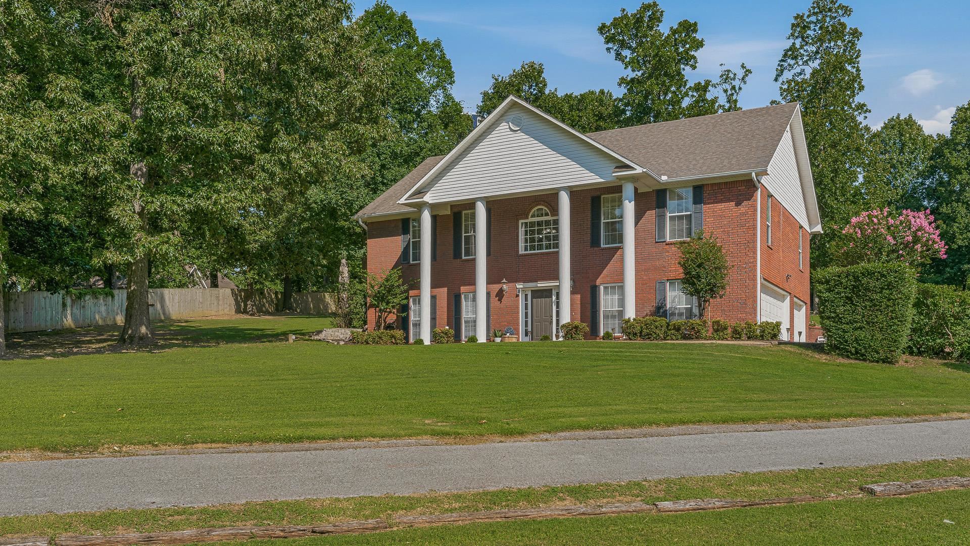 WINDING RIDGE - Residential