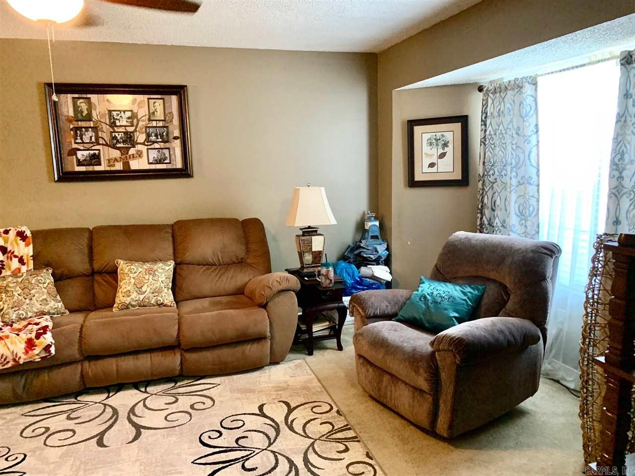 OAK CREST - Residential
