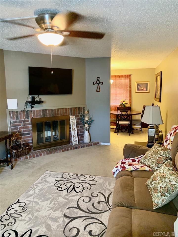 OAK CREST - Residential
