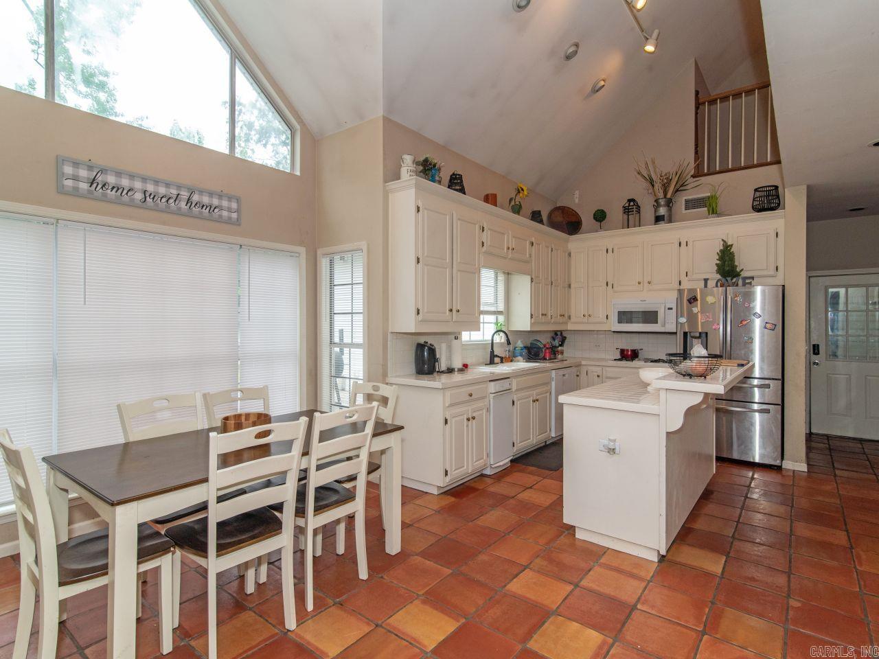 DEERFIELD - Residential