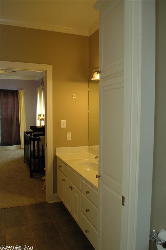 WOODLANDS EDGE - Residential