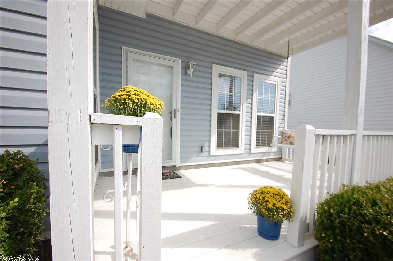 WOODLANDS EDGE - Residential