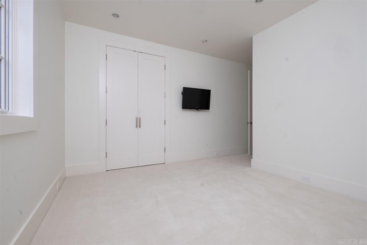 Newtons - Residential