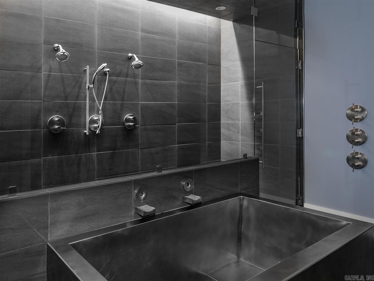 Newtons - Residential