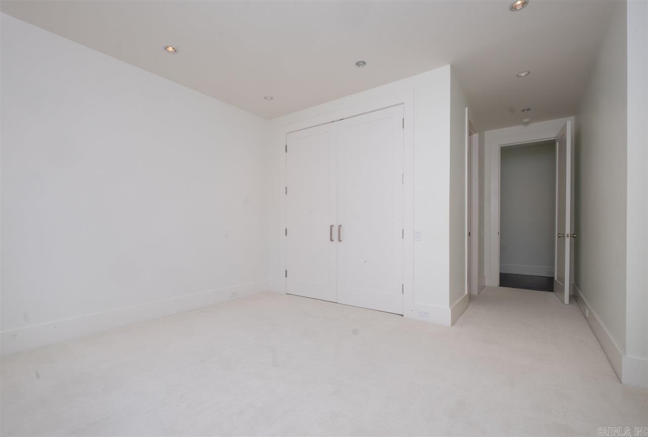 Newtons - Residential