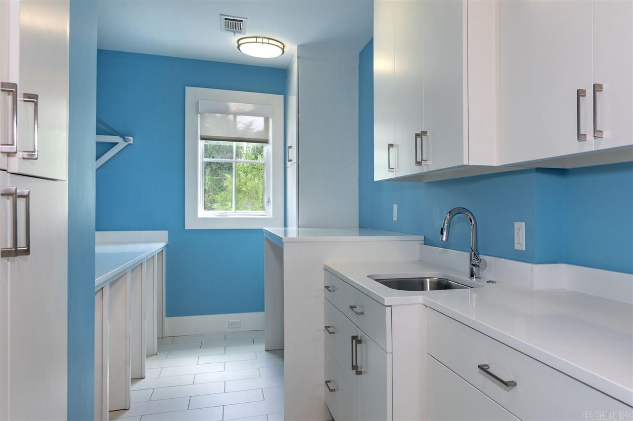 Newtons - Residential