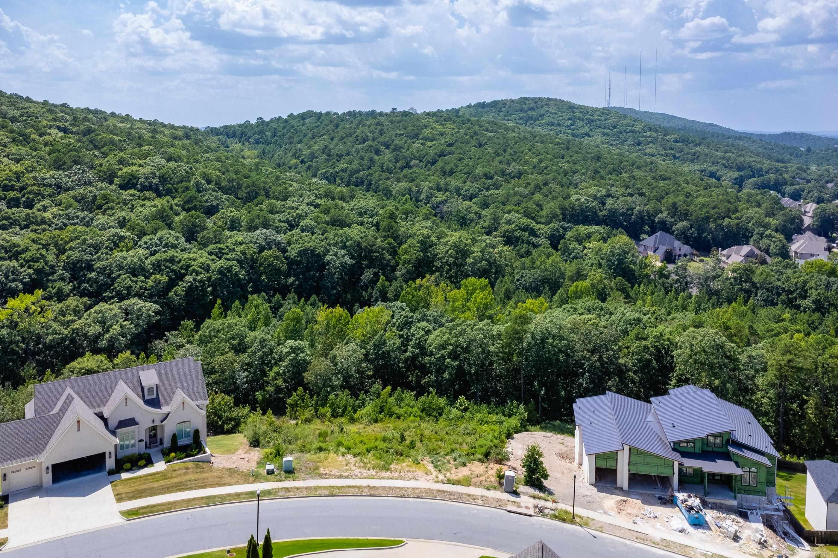 CHENAL VALLEY "FALSTONE COURT" - Land