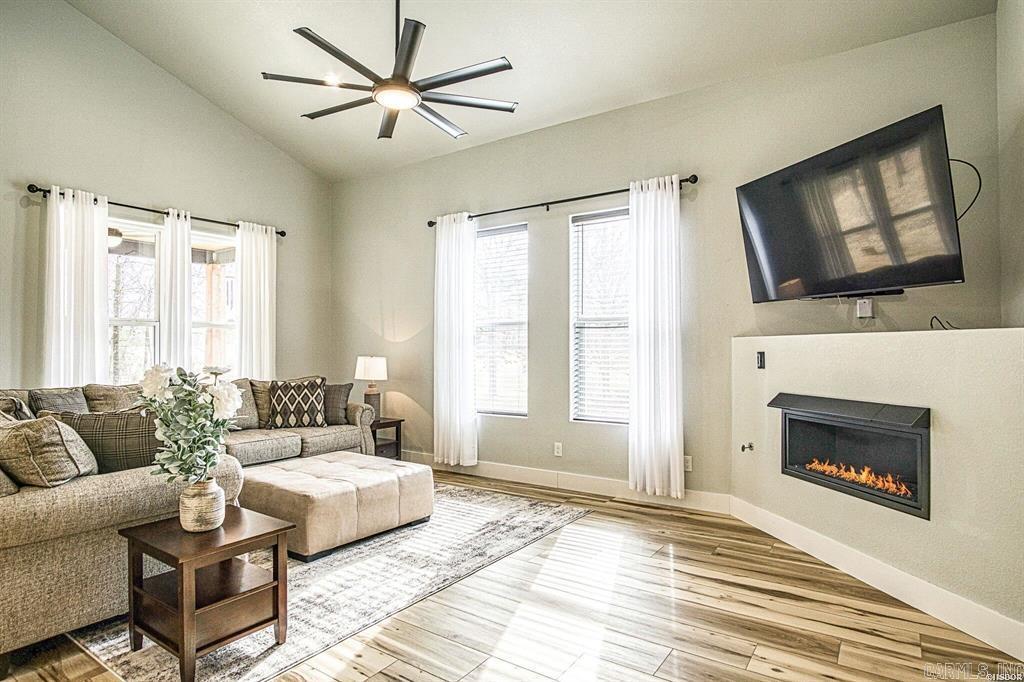 Diamond Hills Phase III - Residential
