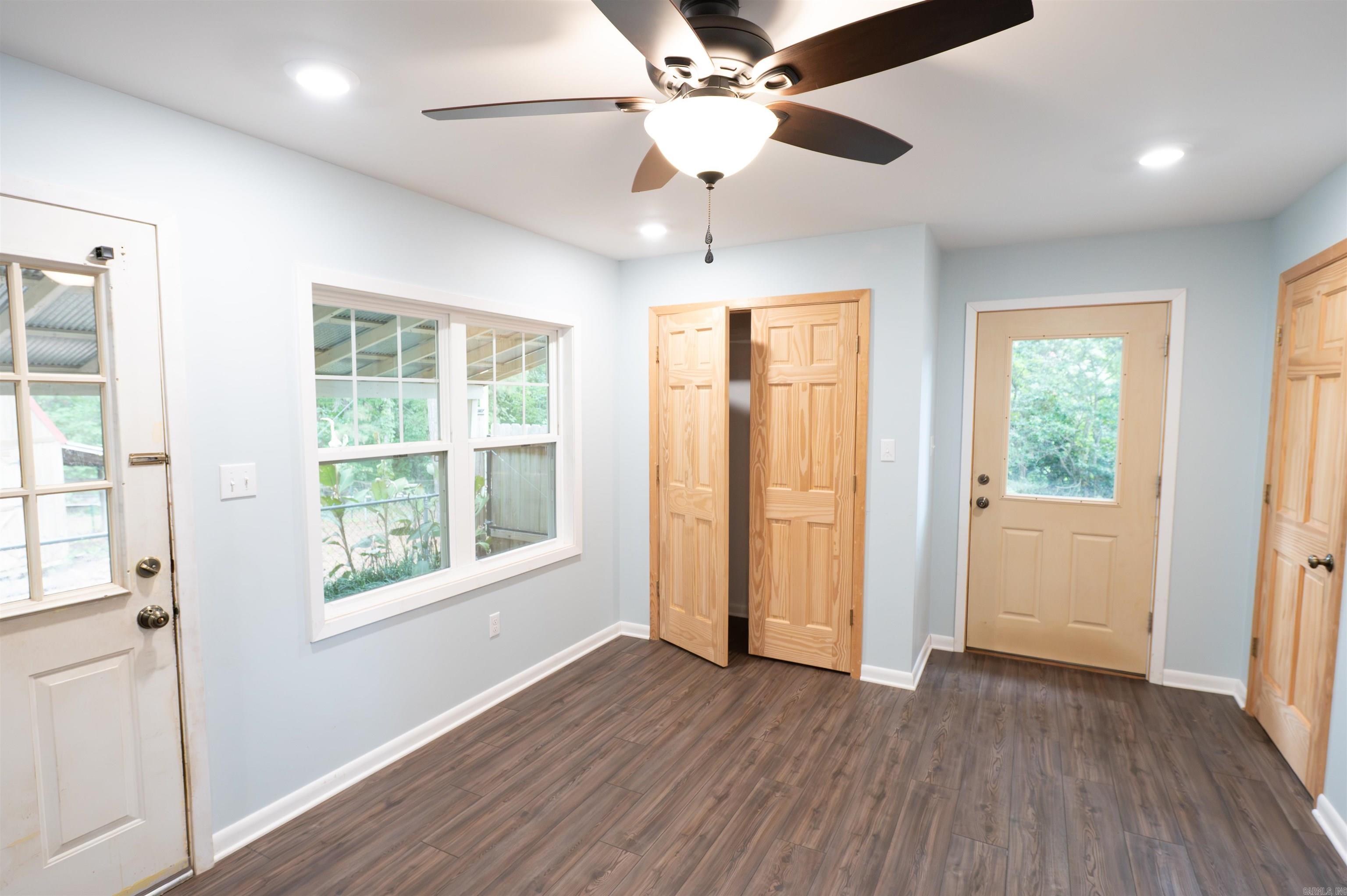 PARKWOOD ADD - Residential