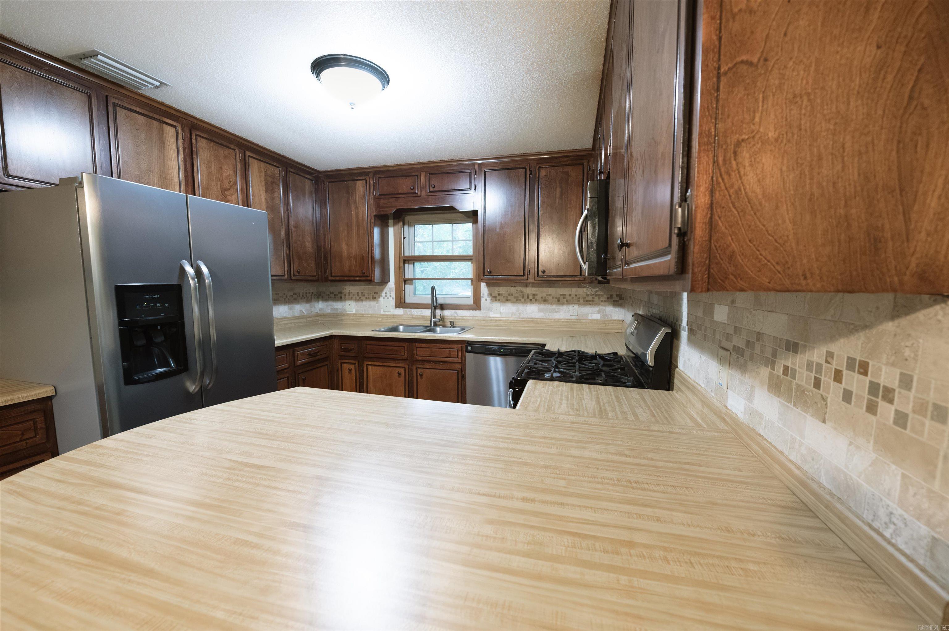 PARKWOOD ADD - Residential