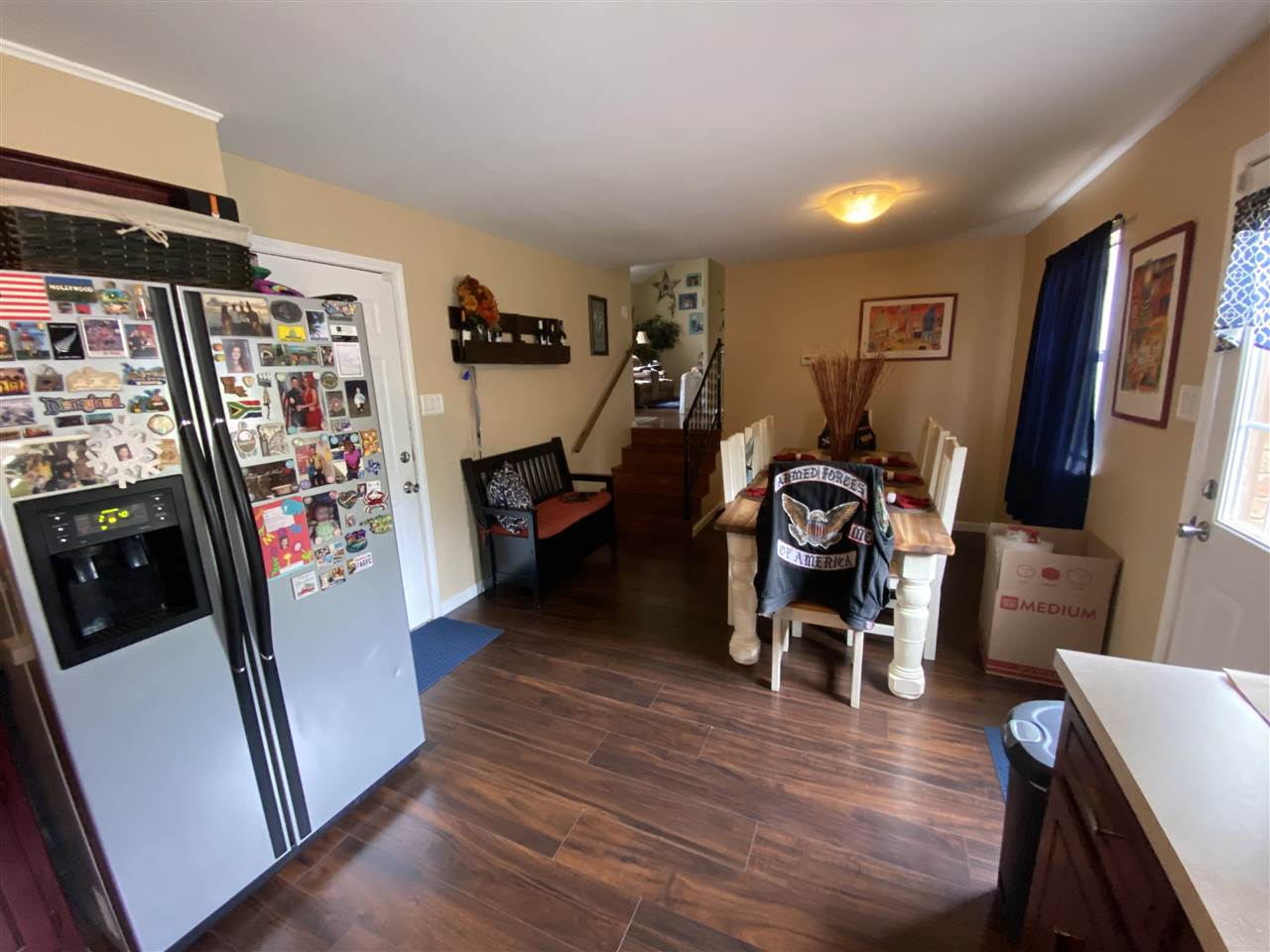 WOODLAND HILLS - Residential