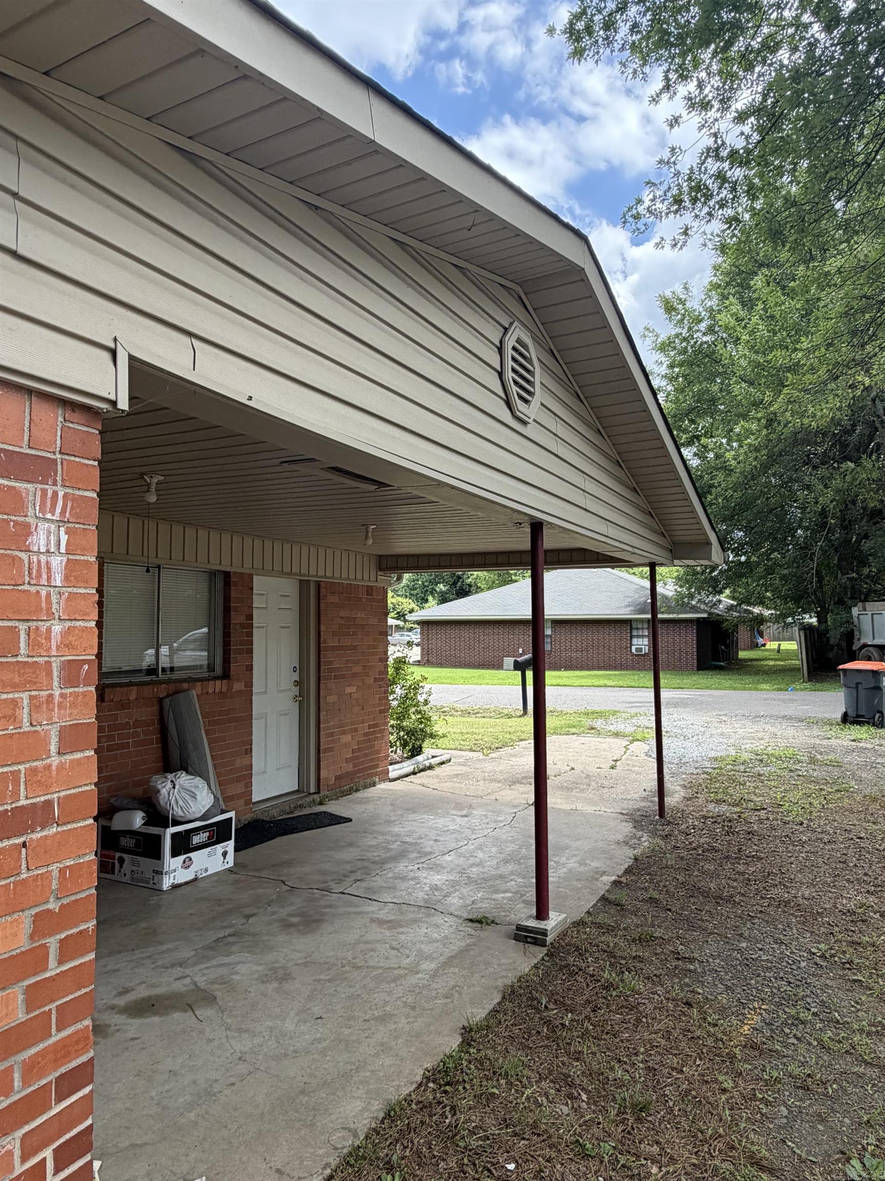 SIGLE ROGERS - Residential