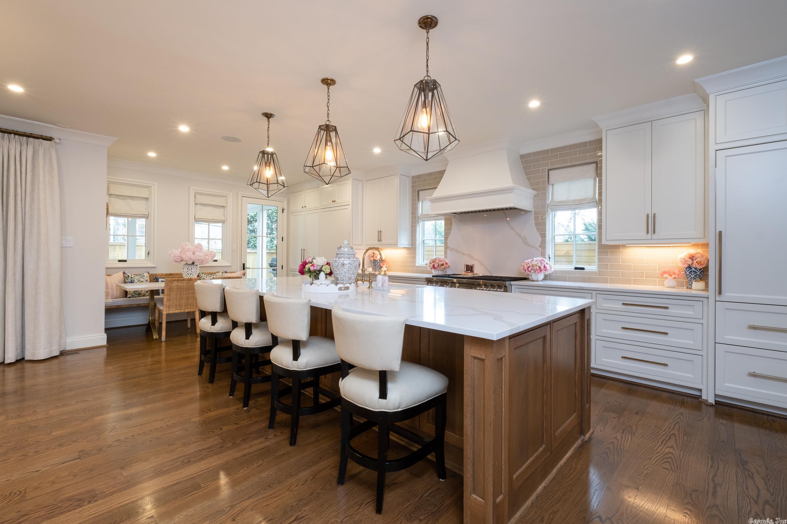 NEWTONS - Residential