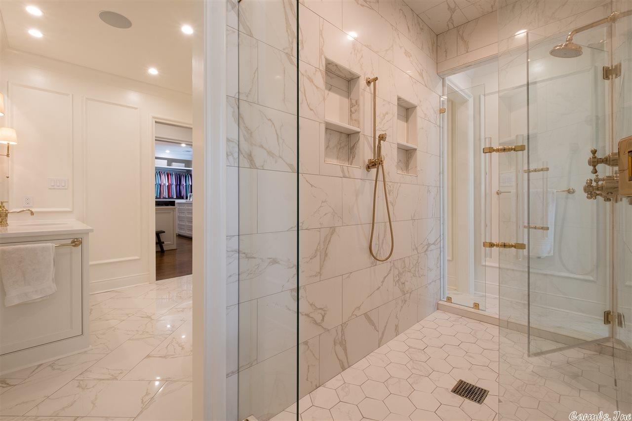 NEWTONS - Residential