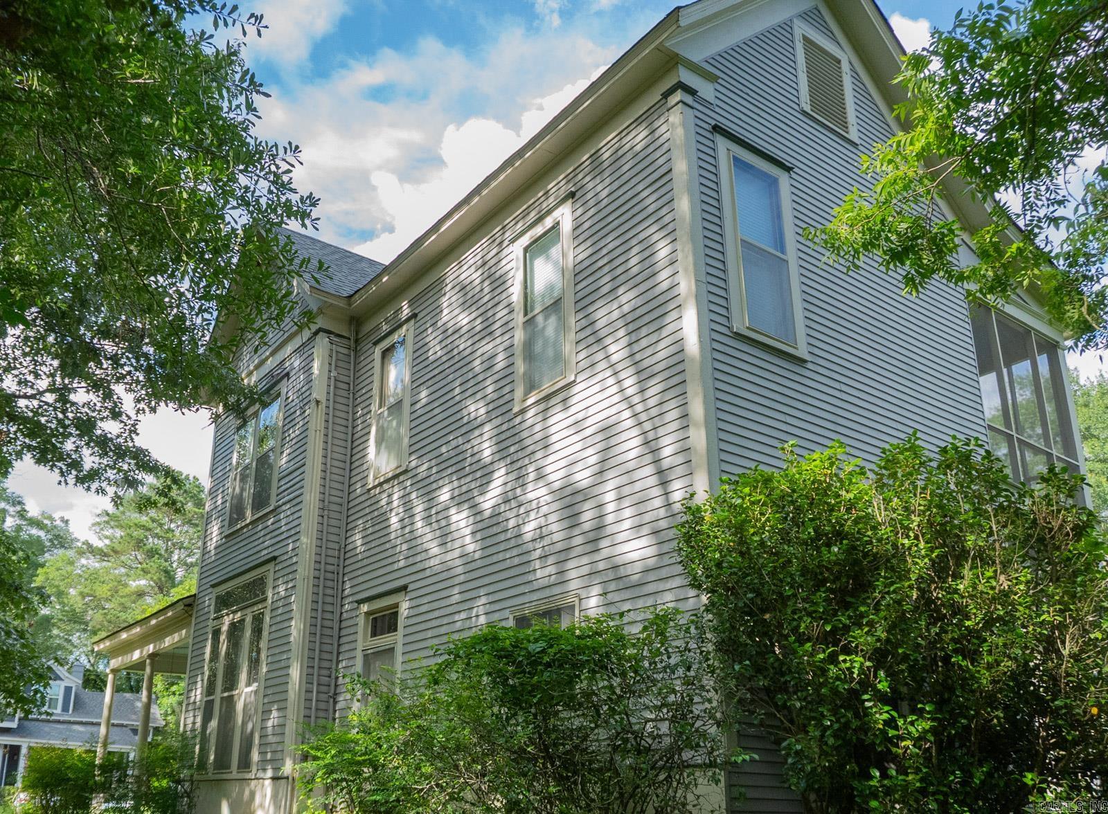 16TH SECT ADDN - Residential