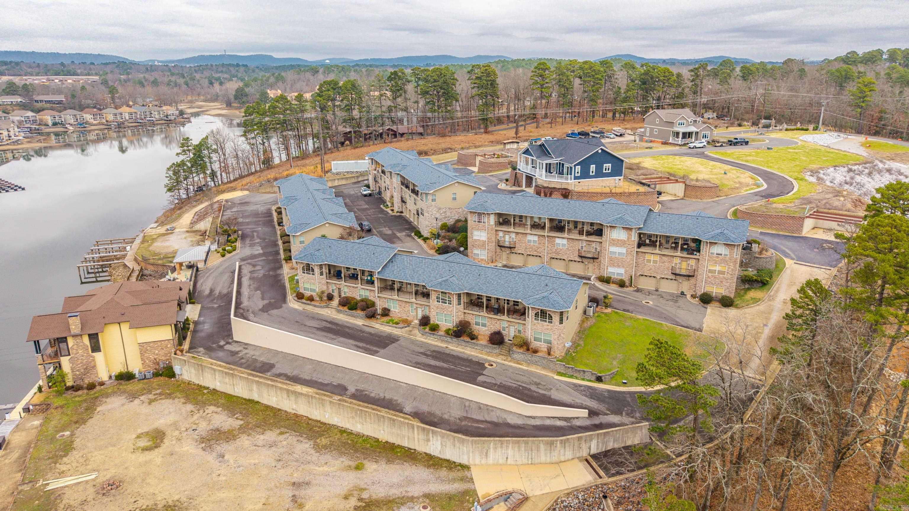 LIGHTHOUSE POINT HPR - Residential