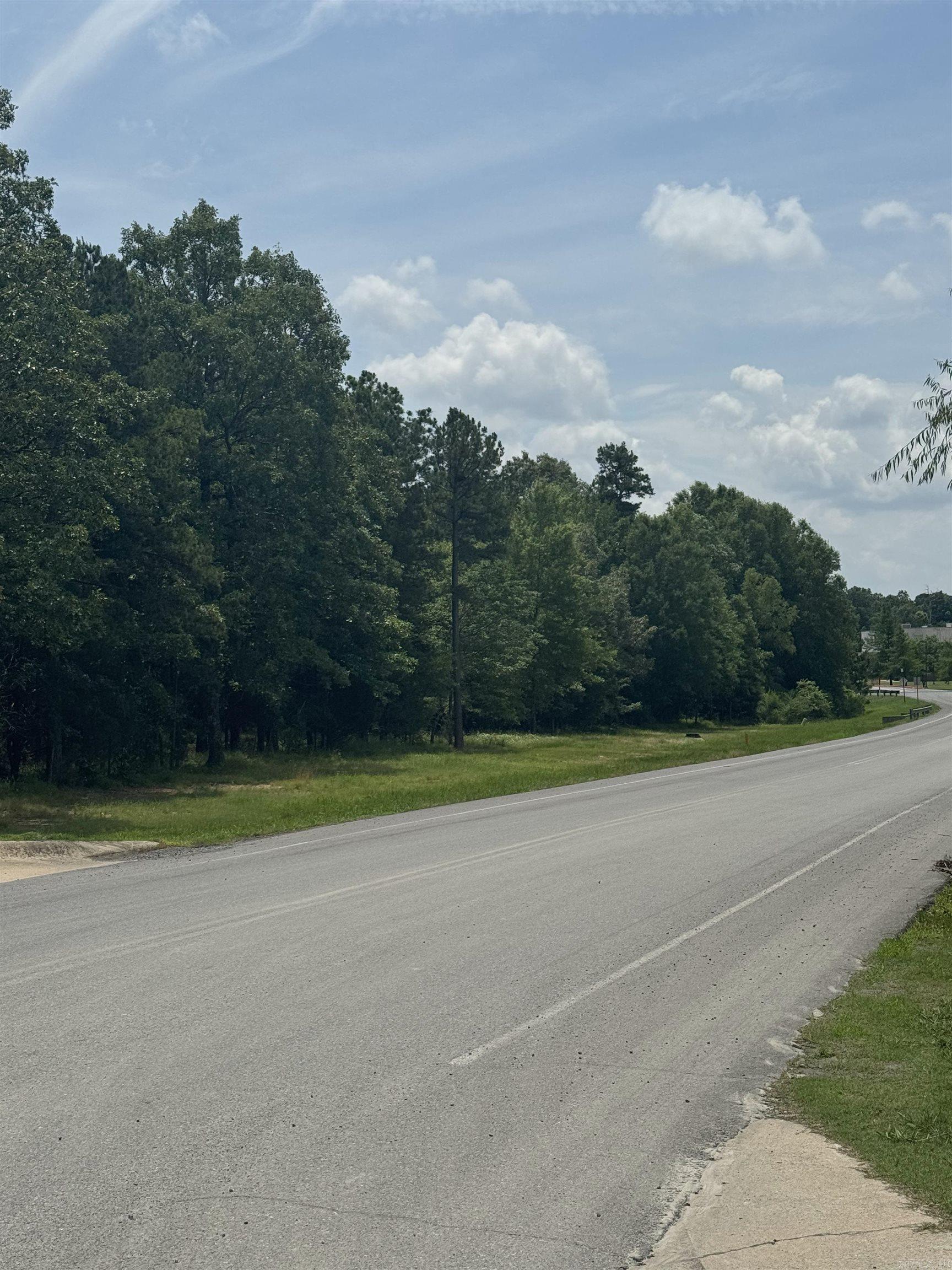 CARNAHAN INDUSTRIAL PARK ADDN - Commercial Sale