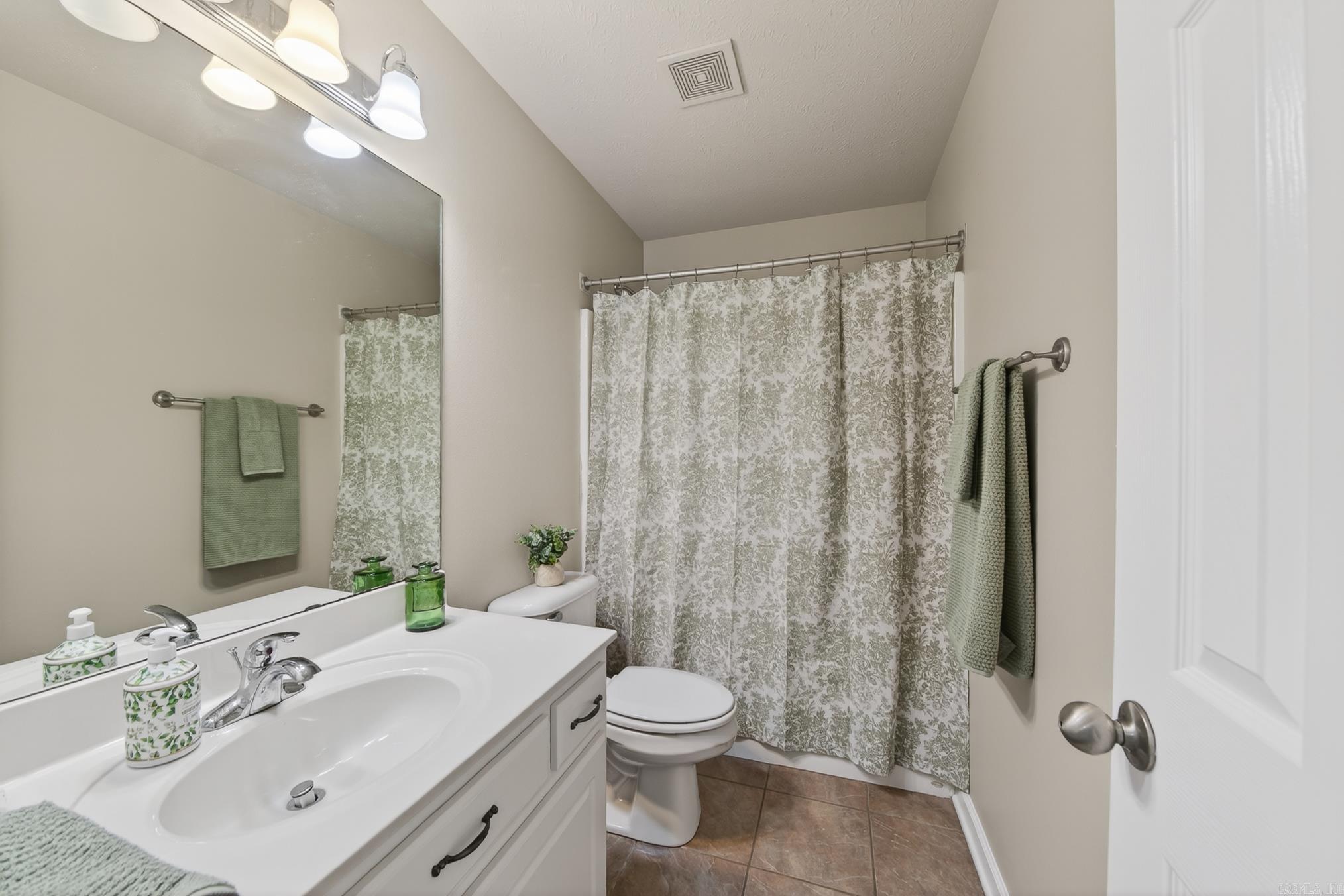 ORCHARD ESTATES - Residential