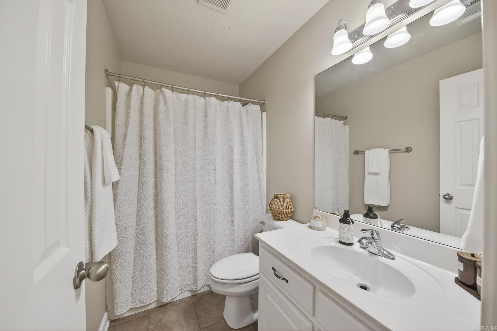 ORCHARD ESTATES - Residential
