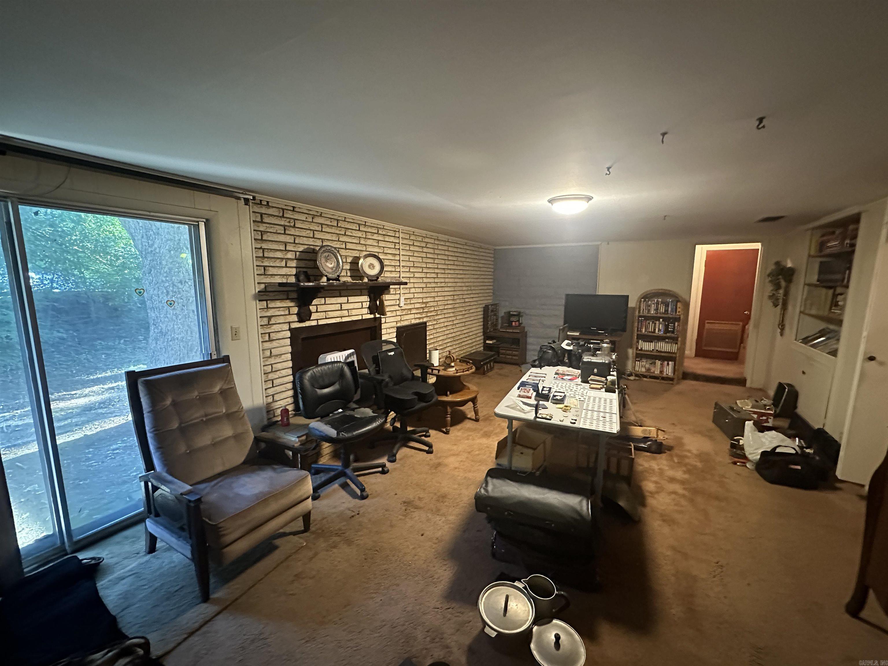 LUND & HILL (ORIGINAL TOWN) - Residential