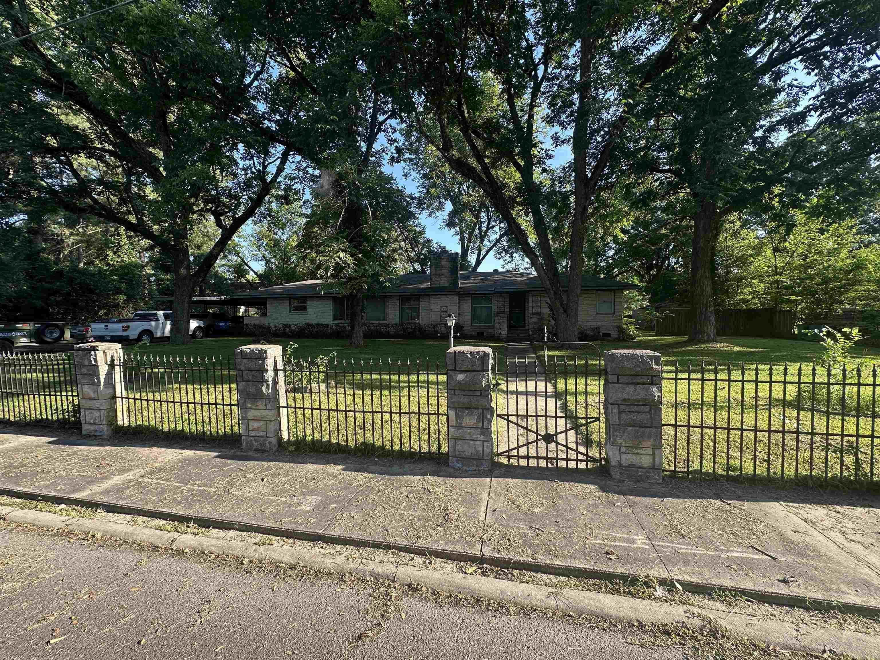 LUND & HILL (ORIGINAL TOWN) - Residential