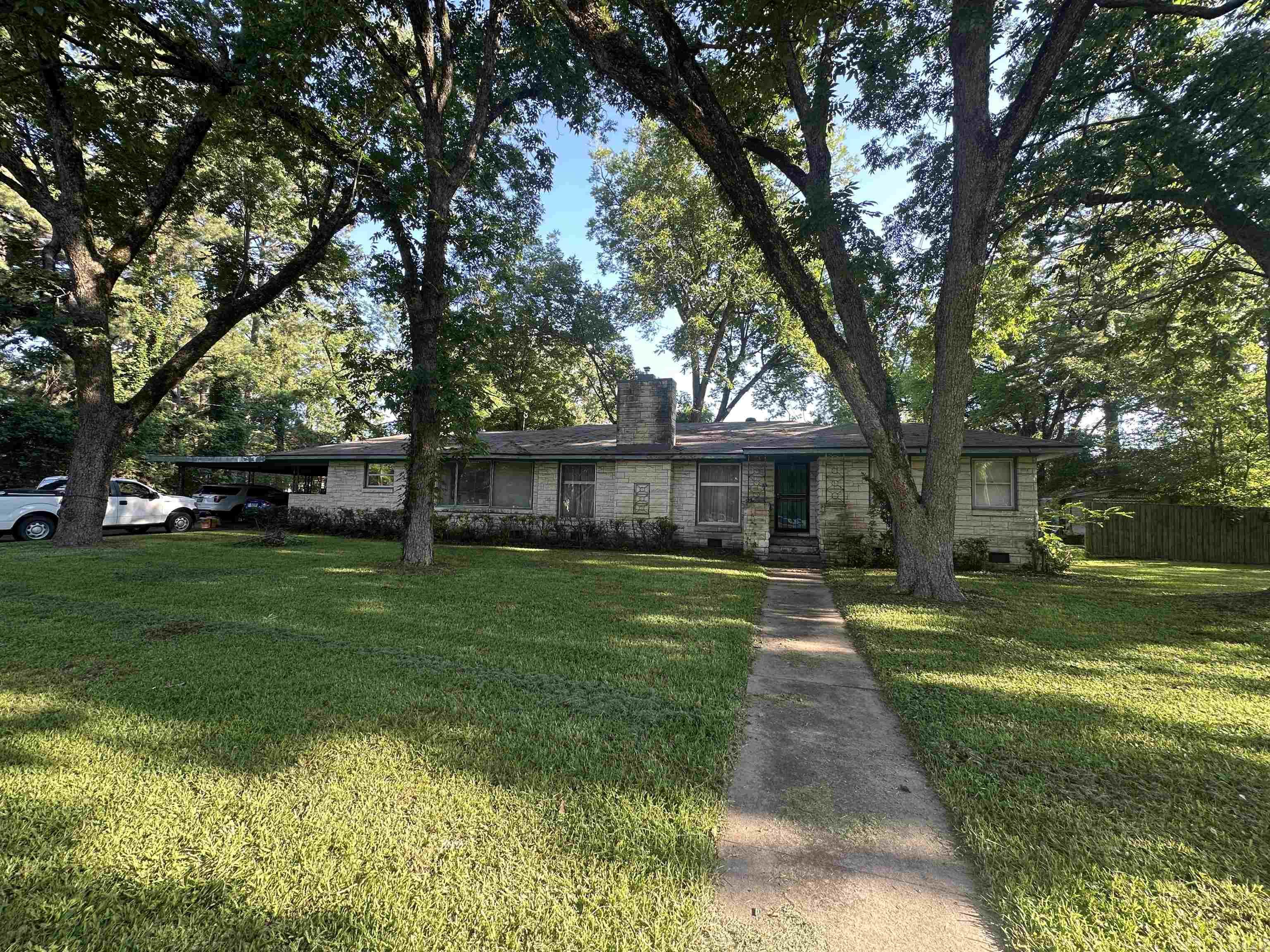 LUND & HILL (ORIGINAL TOWN) - Residential