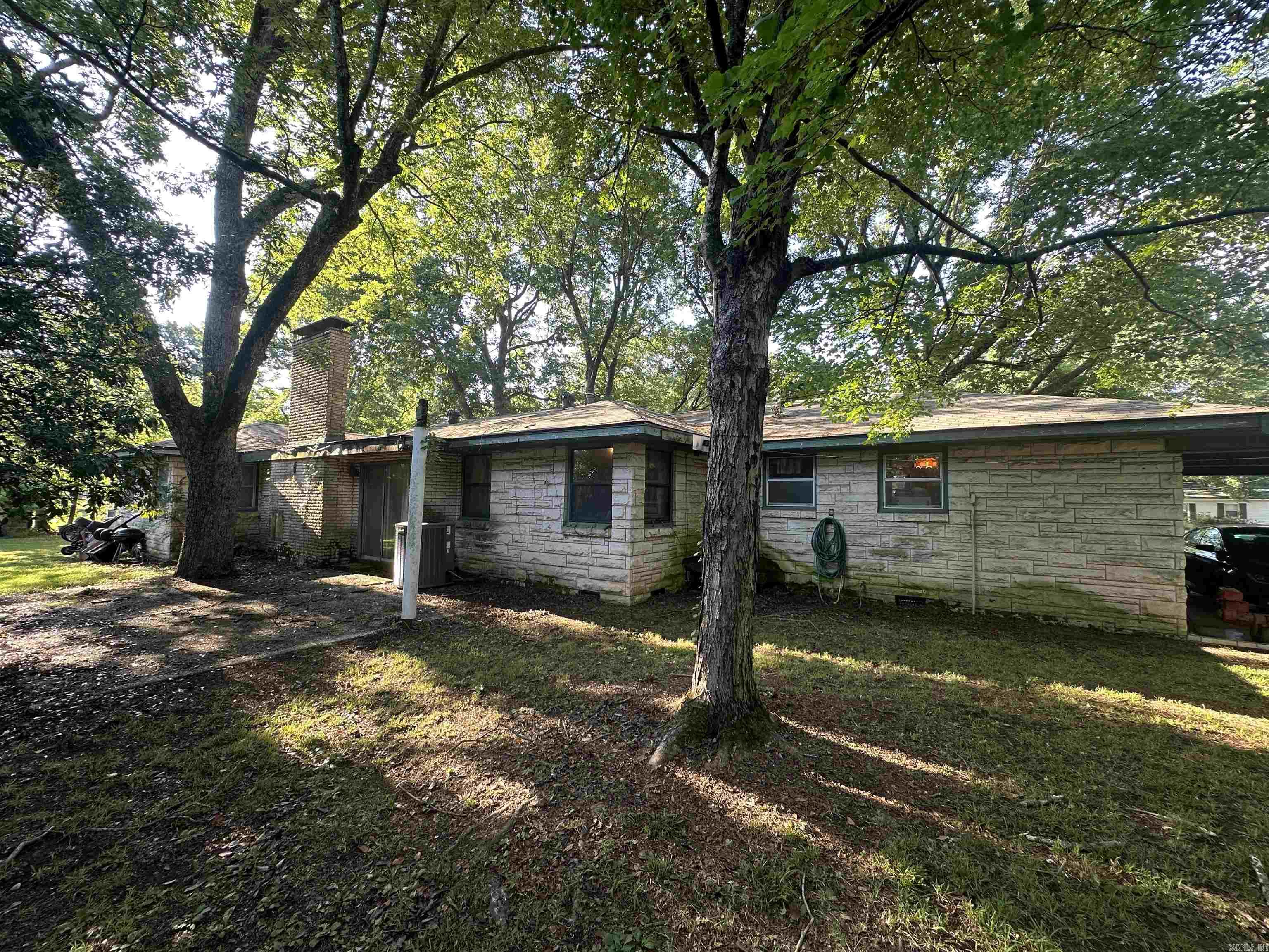 LUND & HILL (ORIGINAL TOWN) - Residential