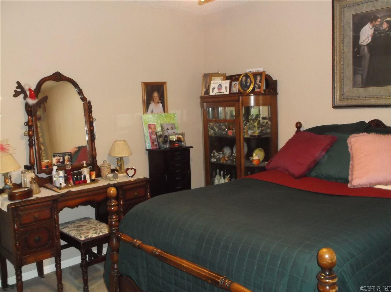 FOXWOOD J - Residential