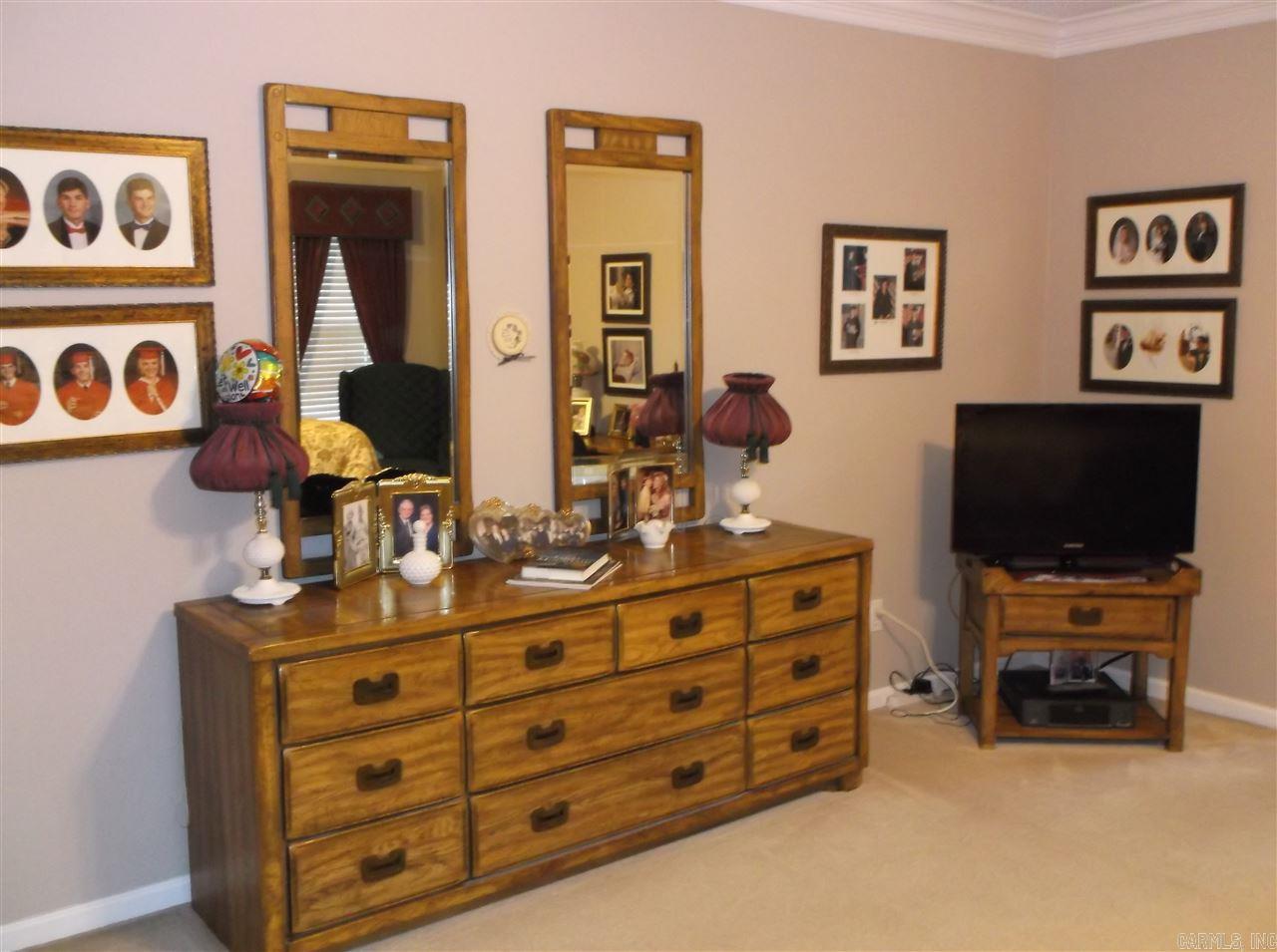 FOXWOOD J - Residential