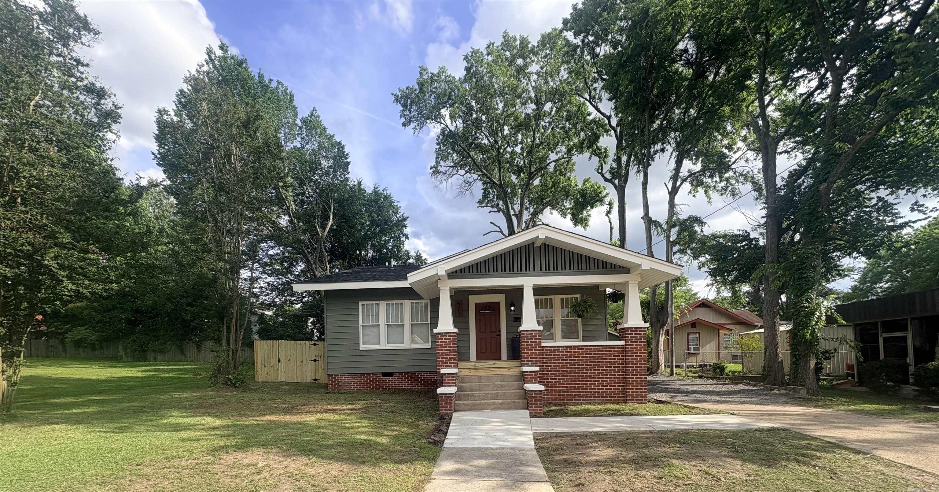 MCWILLIAMS - Residential
